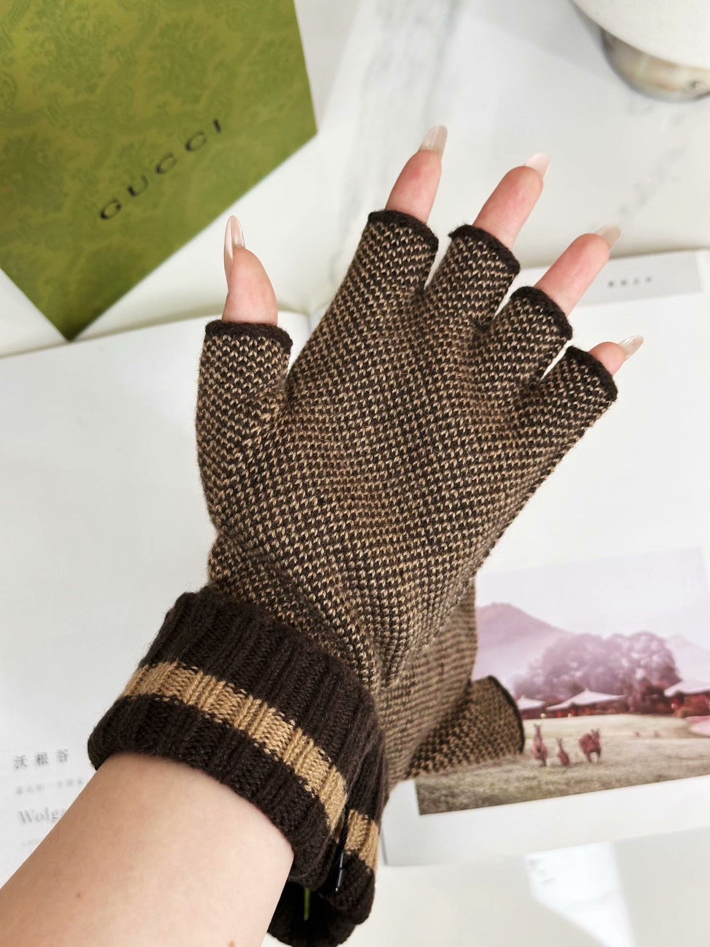 Gucci Gucci Brown Cashmere Fingerless Gloves Size ONE SIZE - 6 Thumbnail