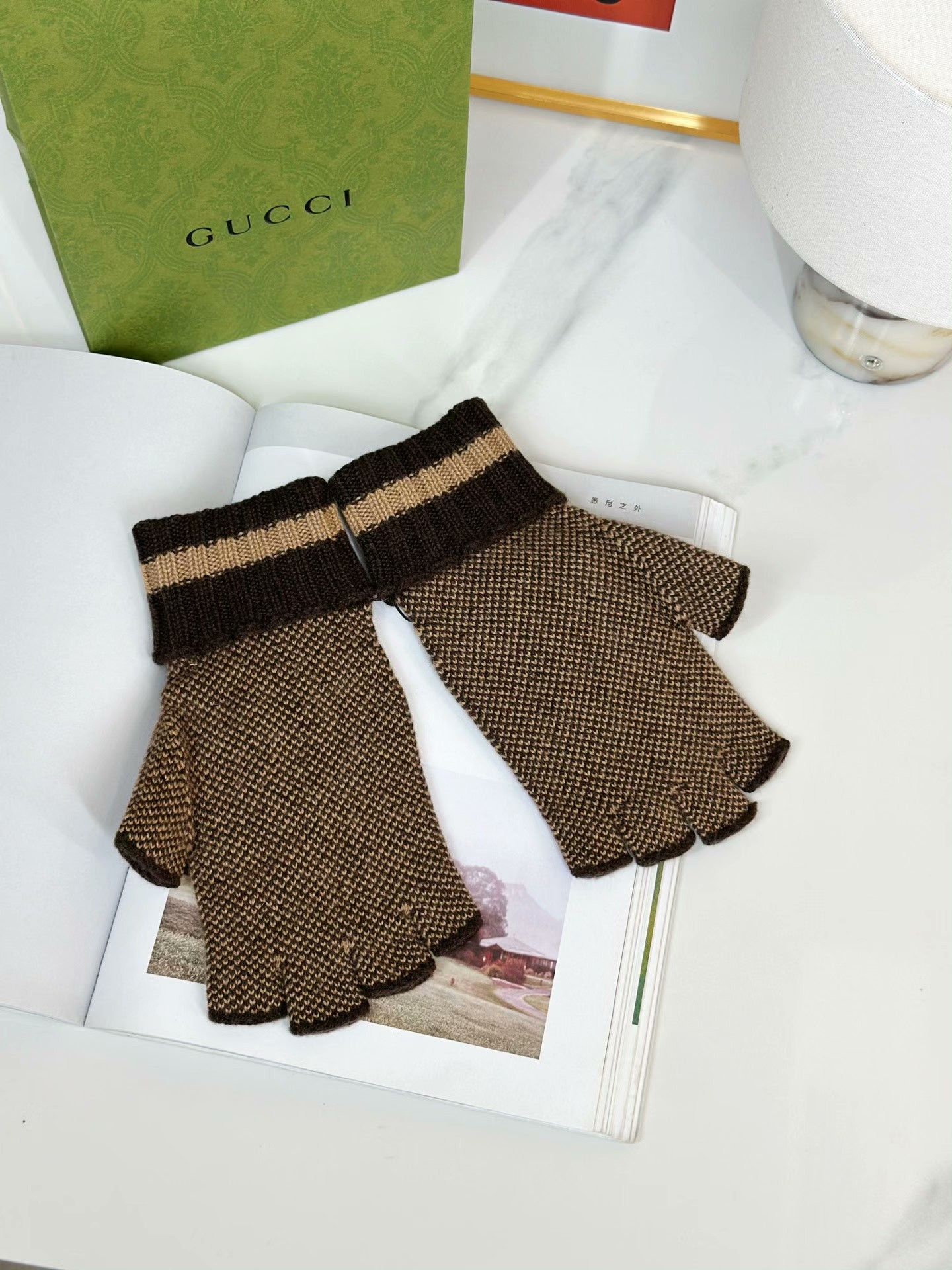 Gucci Gucci Brown Cashmere Fingerless Gloves Size ONE SIZE - 2 Thumbnail