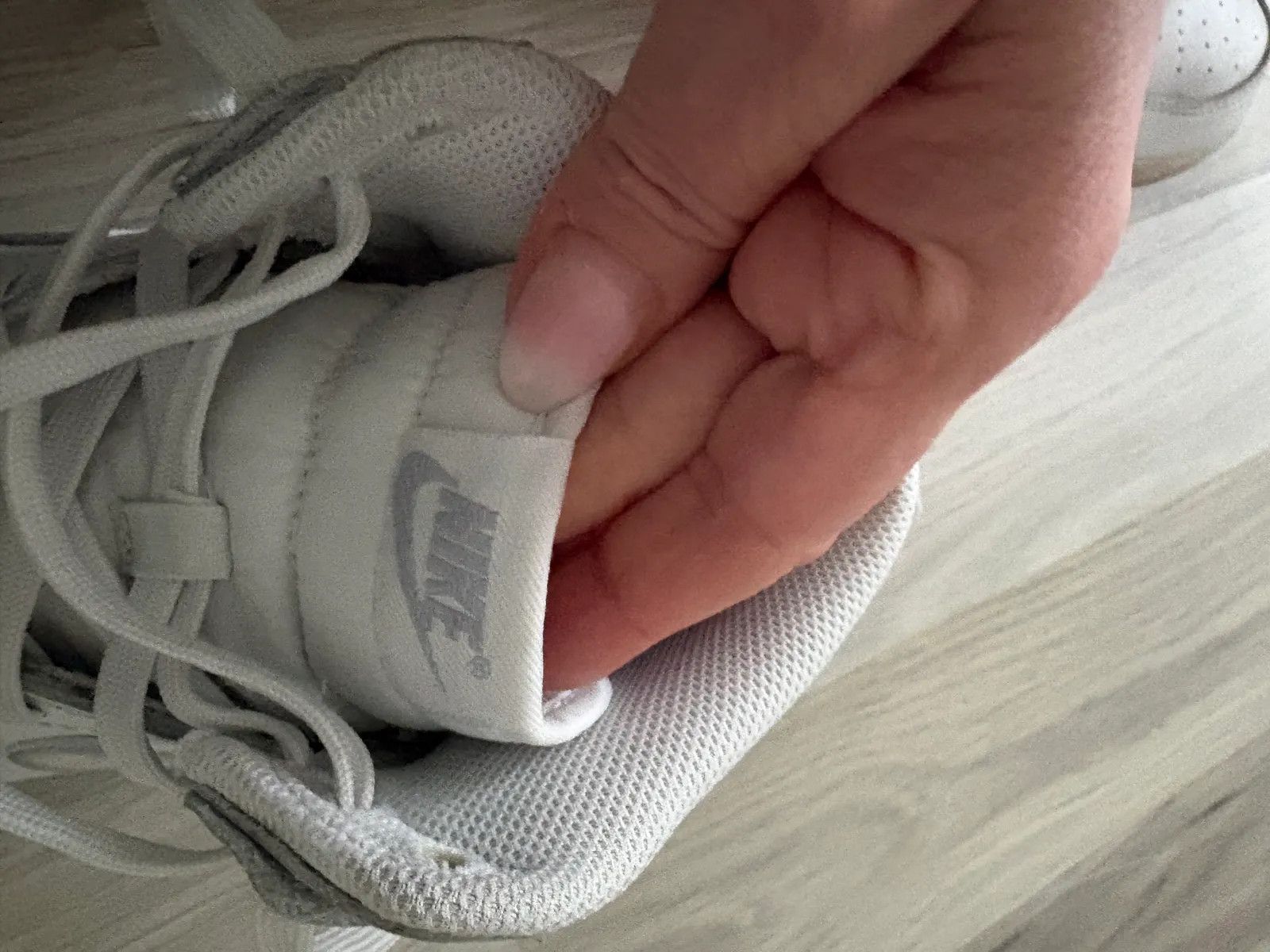 Nike Nike Sneakers Size US 10 / EU 43 - 2 Thumbnail