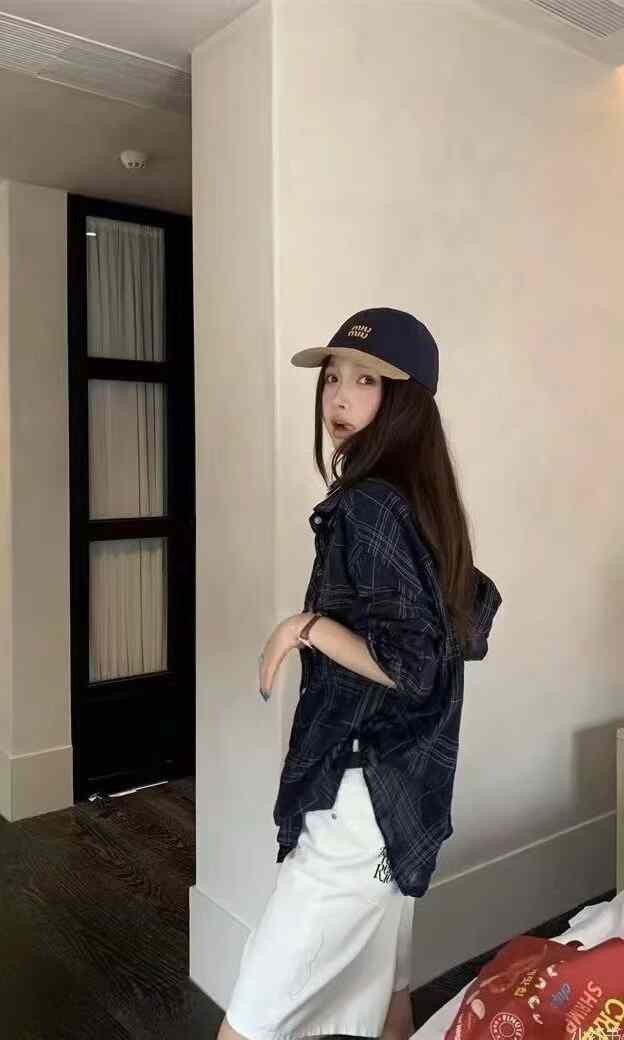 Miu Miu MiuMiu Embroidered Baseball Cap S Size ONE SIZE - 2 Thumbnail
