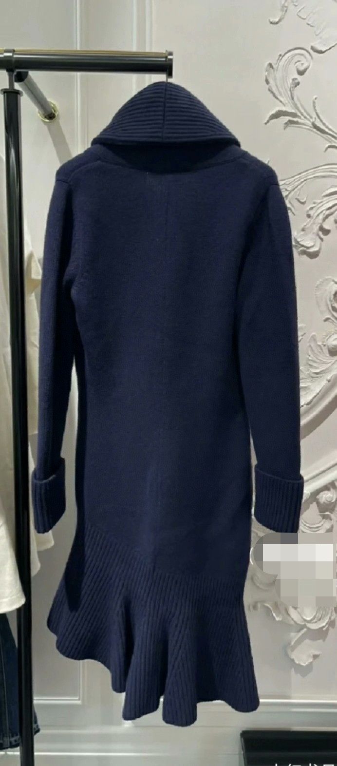 Alexander McQueen Alexander McQueen Women's Wool Knit Dress Size S / US 4 / IT 40 - 2 Thumbnail