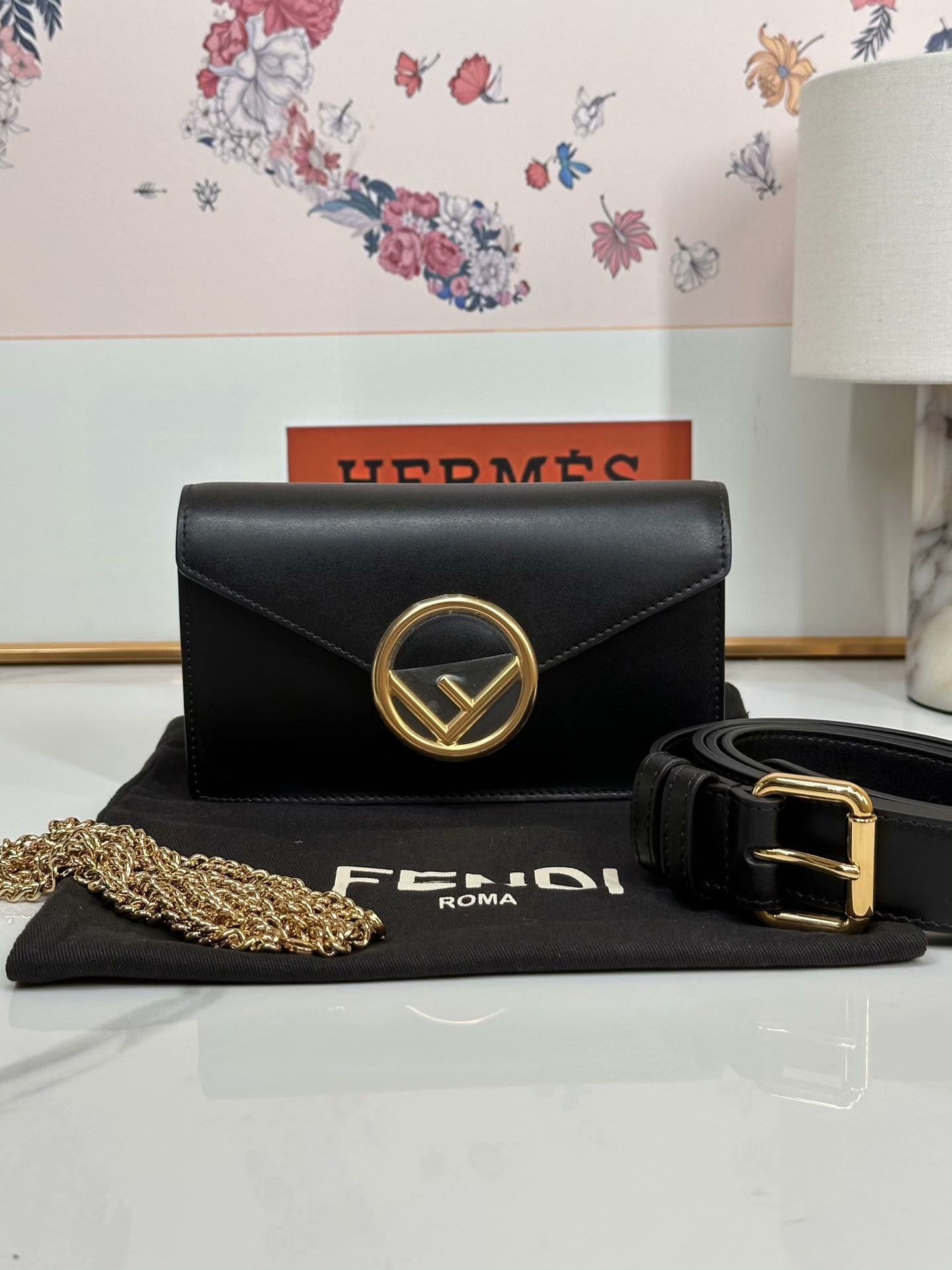 Fendi Fendi Roma Capsule Waist Chain Bag Size ONE SIZE - 8 Thumbnail