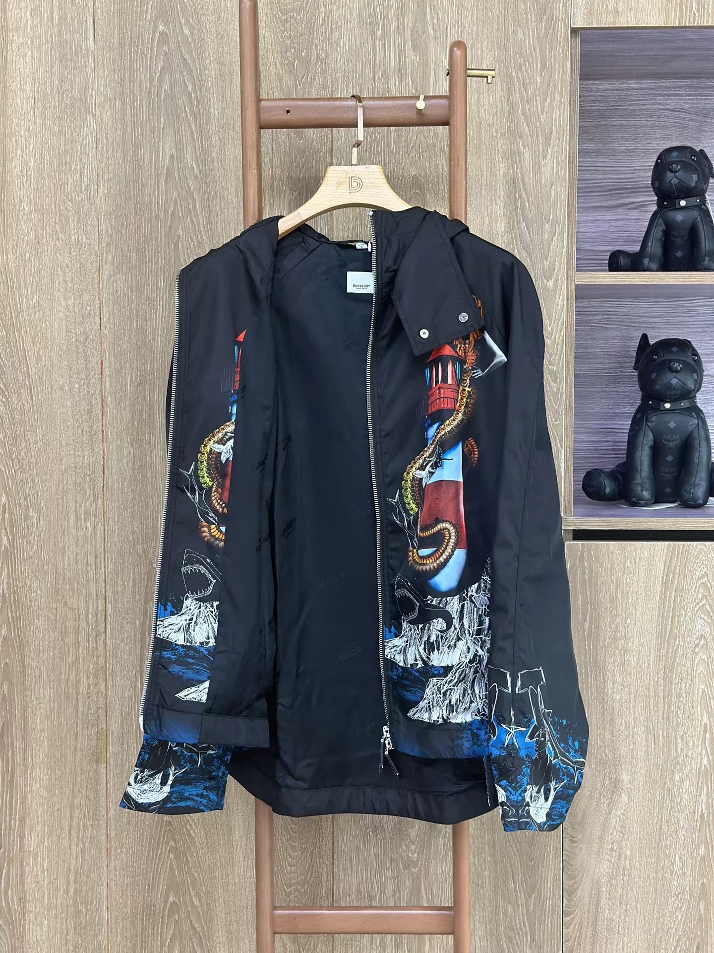 Burberry Burberry Black Mermaid Print Nylon Hooded Jacket Size US XL / EU 56 / 4 - 3 Thumbnail