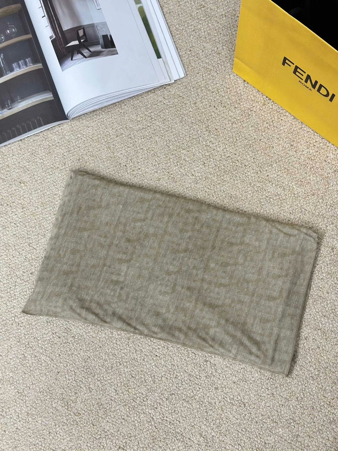 Fendi FENDI Beige Jacquard Long Scarf Size ONE SIZE - 2 Thumbnail