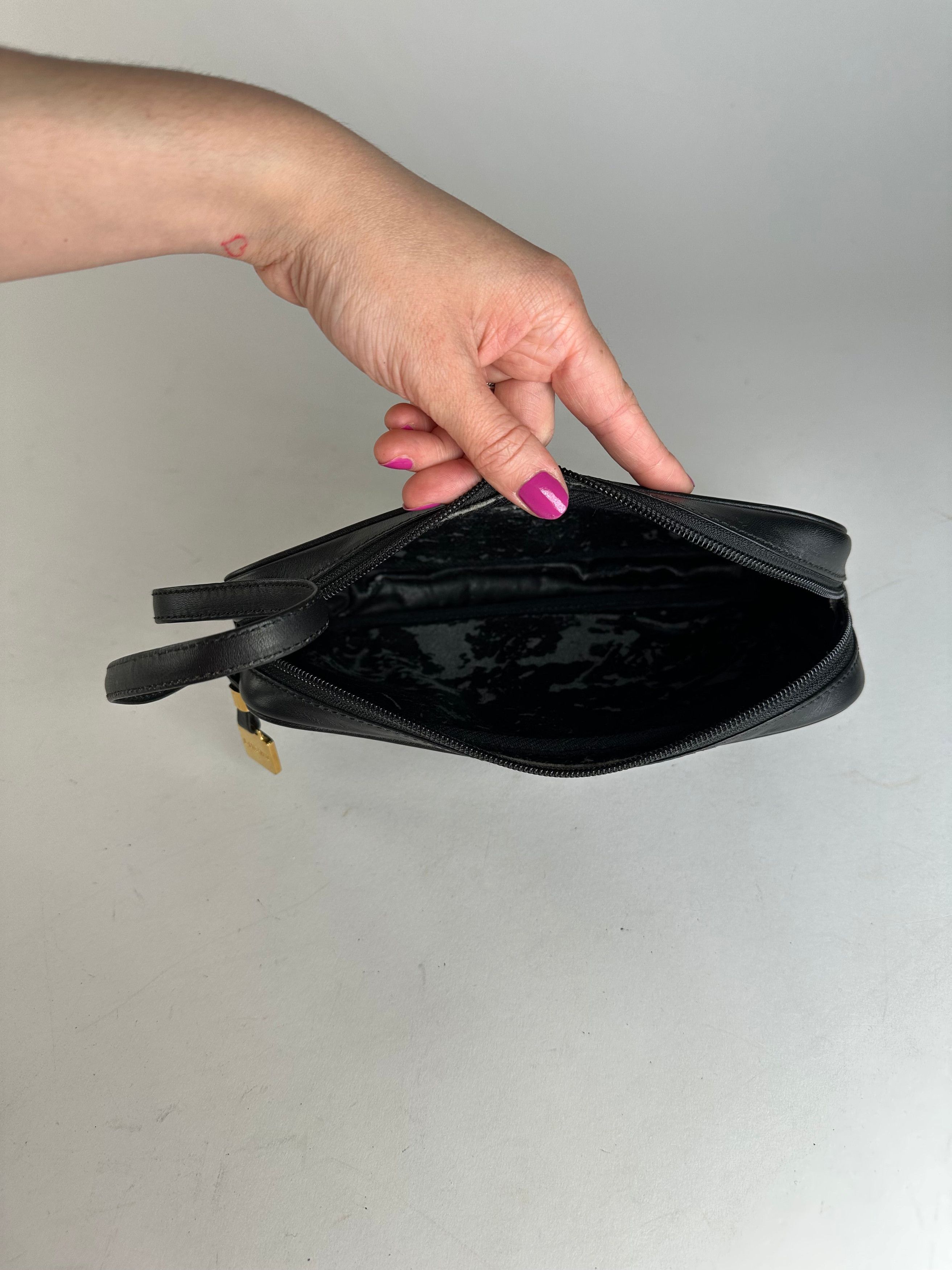 Loewe Vintage Madrid Leather Clutch Black Size ONE SIZE - 3 Thumbnail