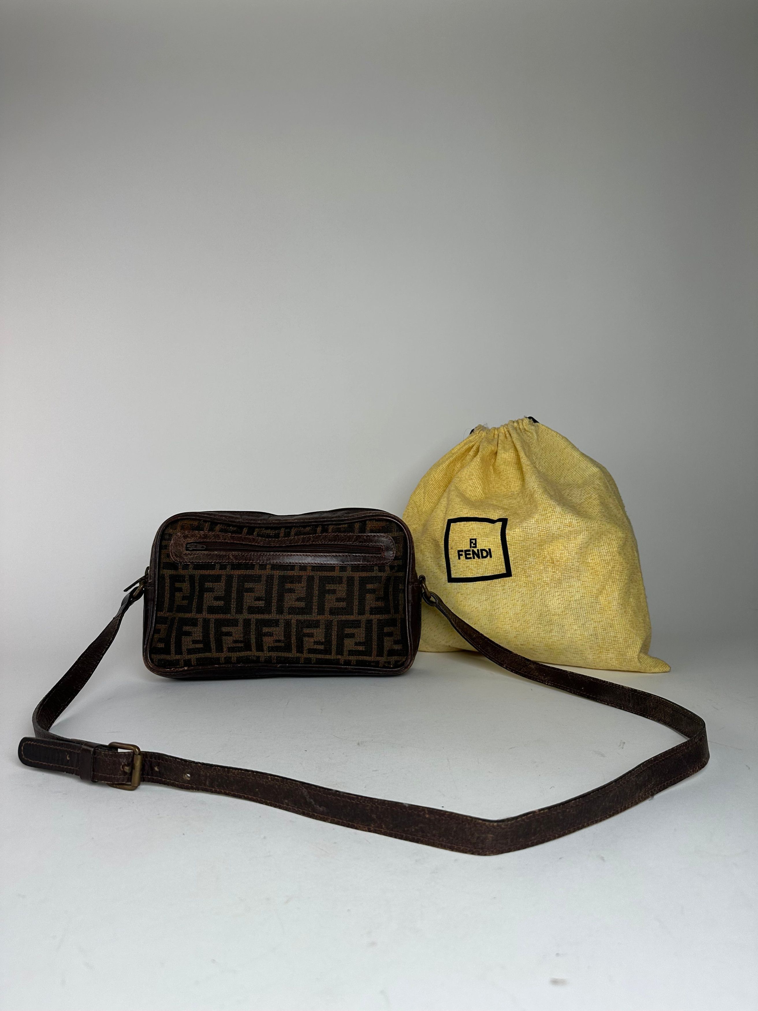 Fendi Vintage Monogram Shoulder Bag Brown Size ONE SIZE - 2 Thumbnail