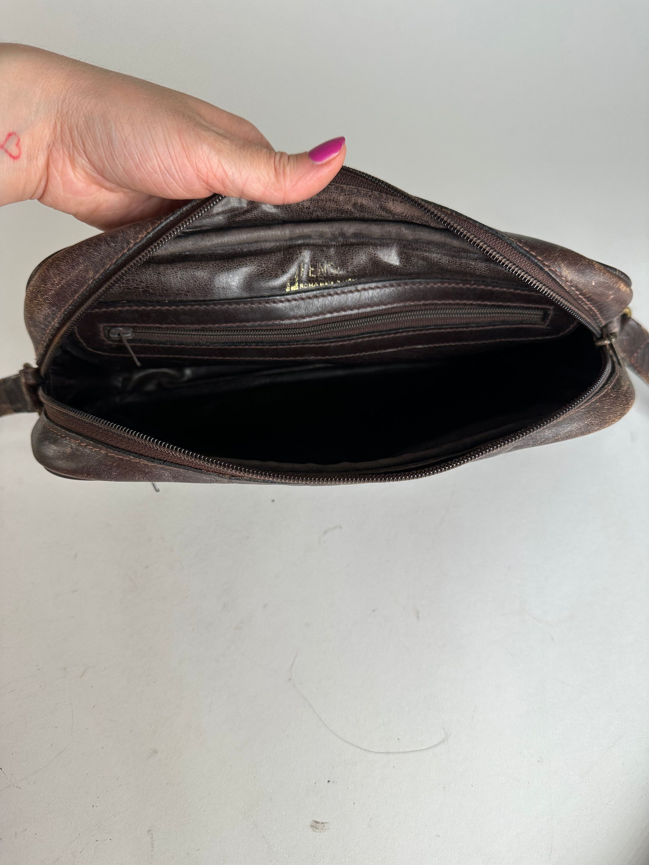 Fendi Vintage Monogram Shoulder Bag Brown Size ONE SIZE - 16 Thumbnail