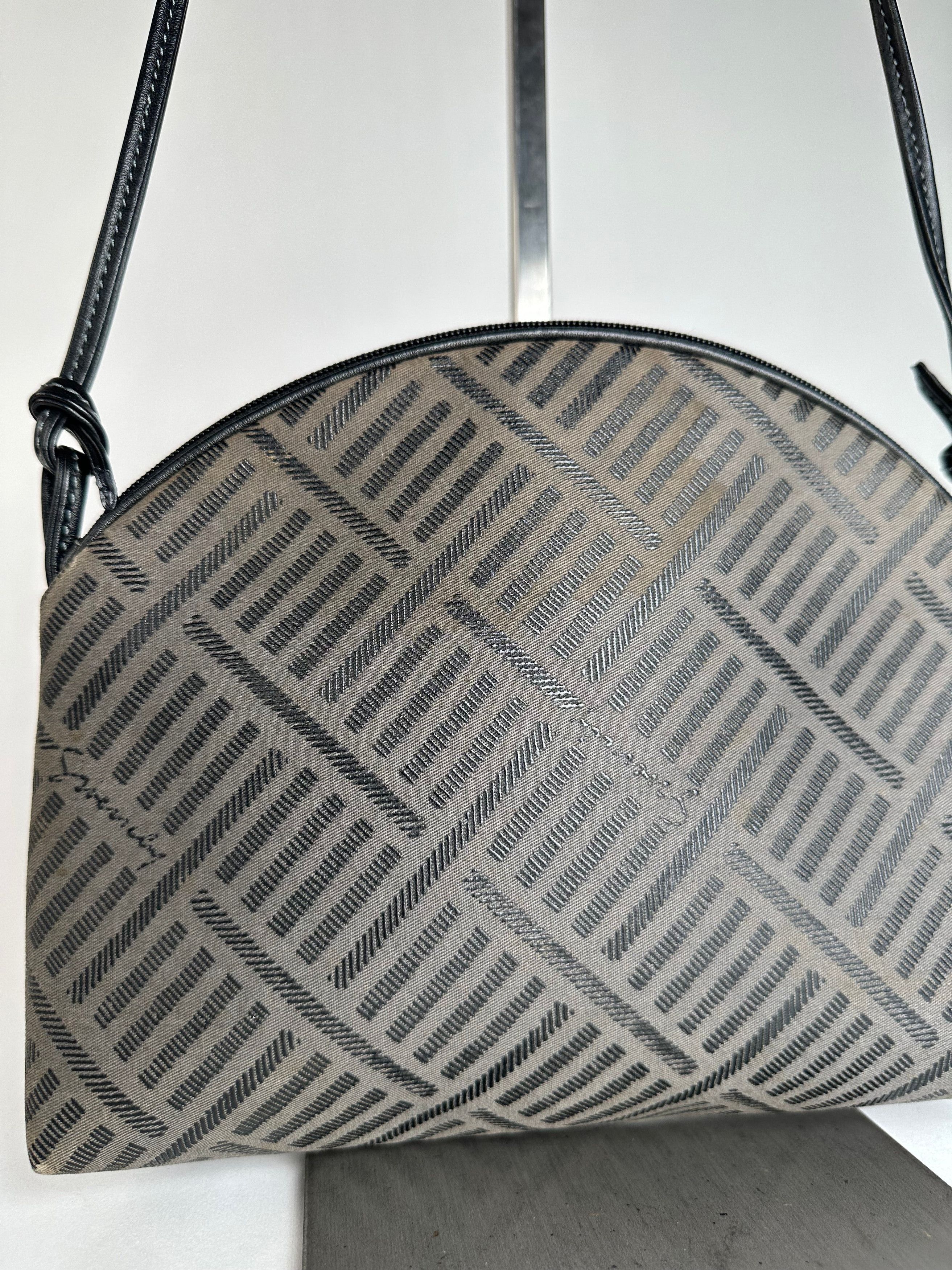 Givenchy Vintage Canvas Shoulder Bag Black Grey Size ONE SIZE - 3 Thumbnail