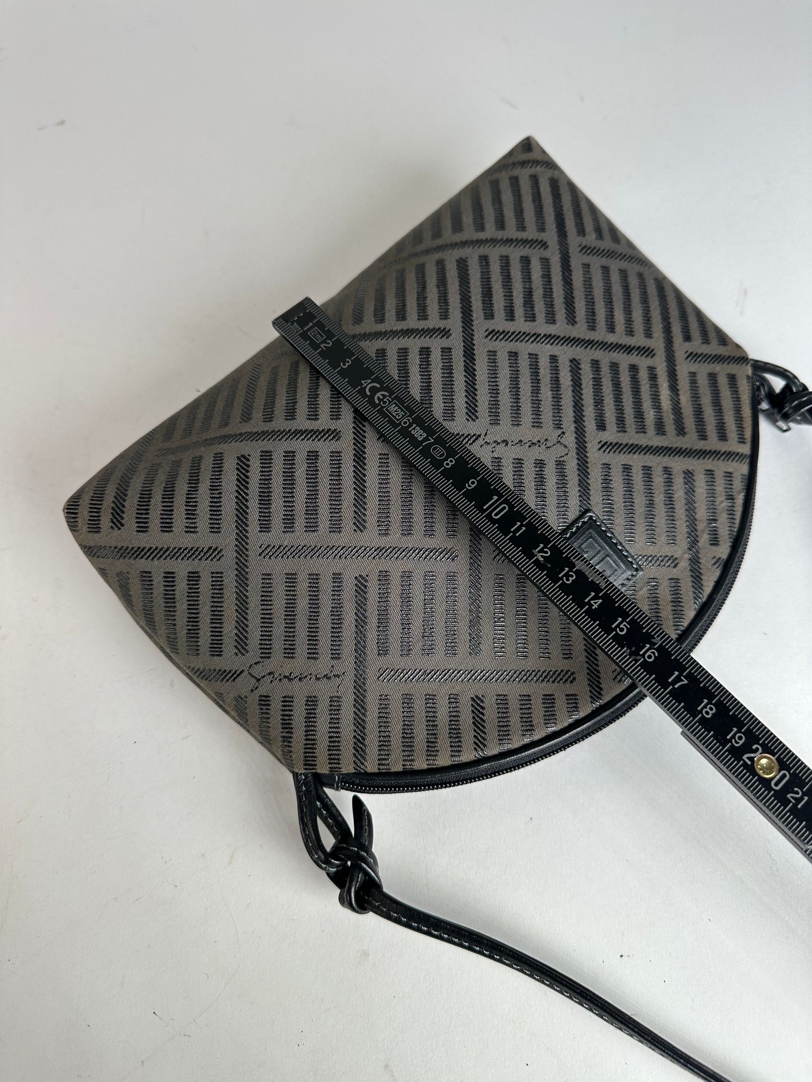 Givenchy Vintage Canvas Shoulder Bag Black Grey Size ONE SIZE - 9 Thumbnail