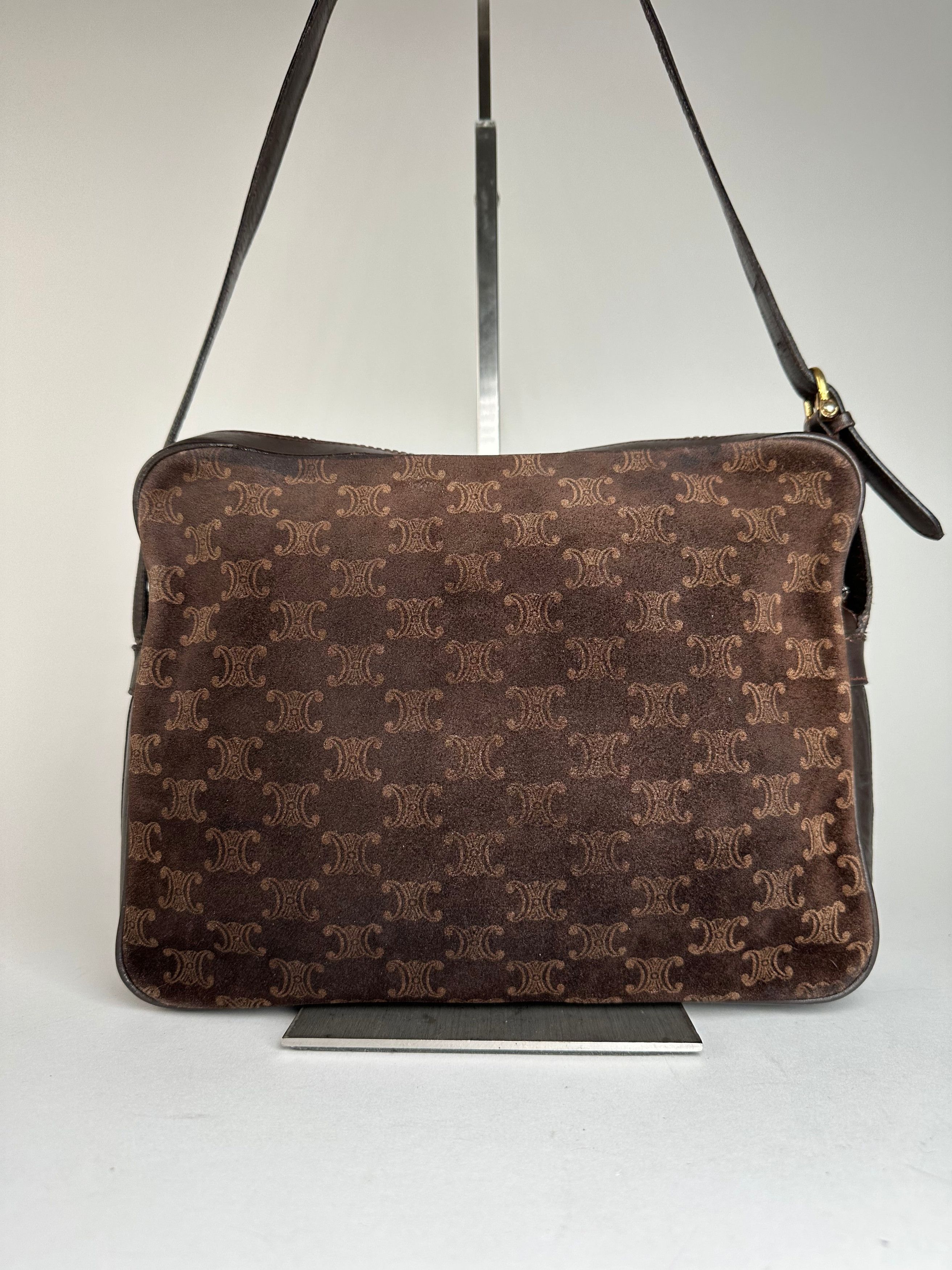 Celine Vintage Paris Triomphe Monogram Suede Shoulder Bag Brown Size ONE SIZE - 2 Thumbnail