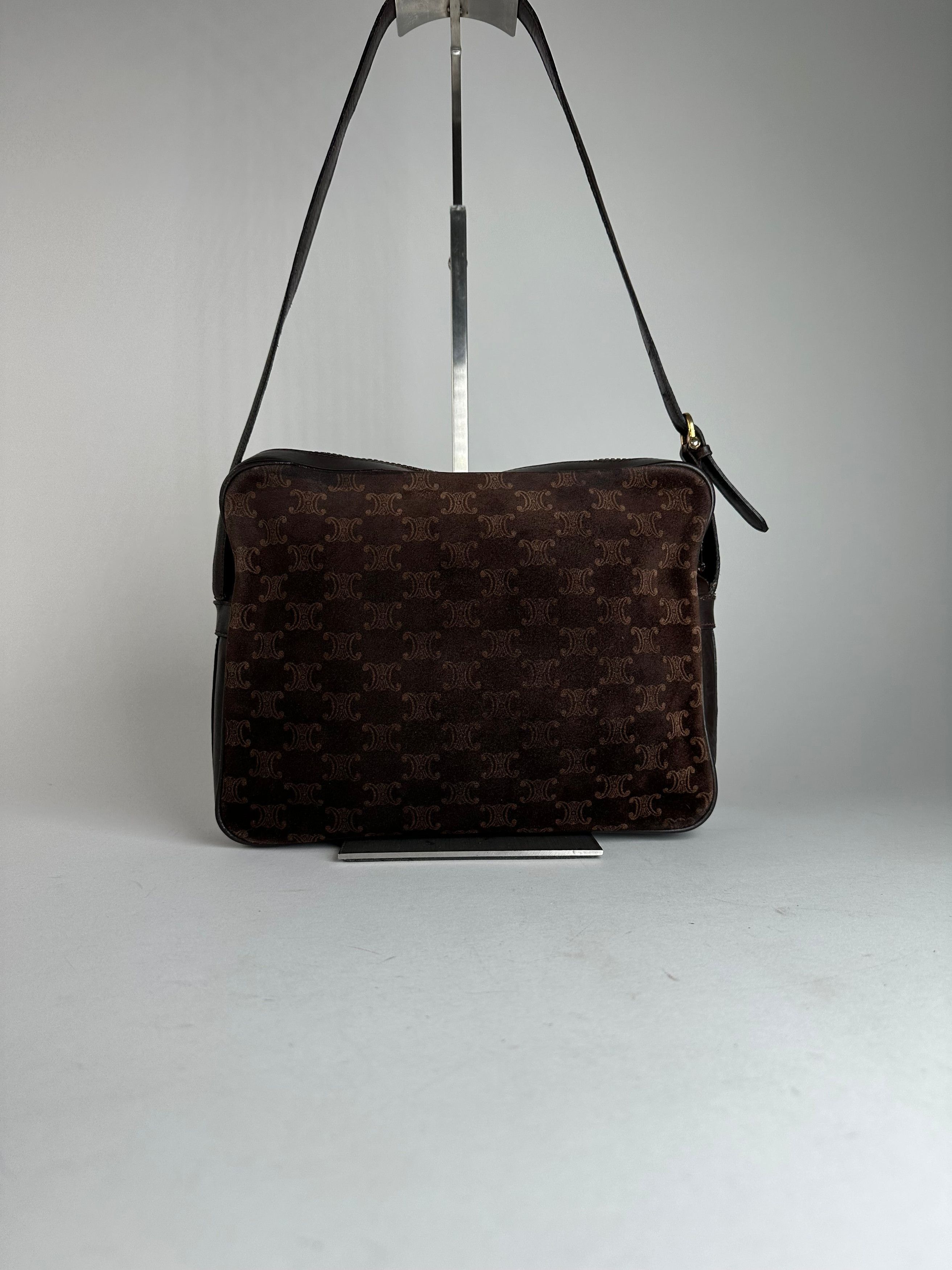 Celine Vintage Paris Triomphe Monogram Suede Shoulder Bag Brown Size ONE SIZE - 9 Thumbnail