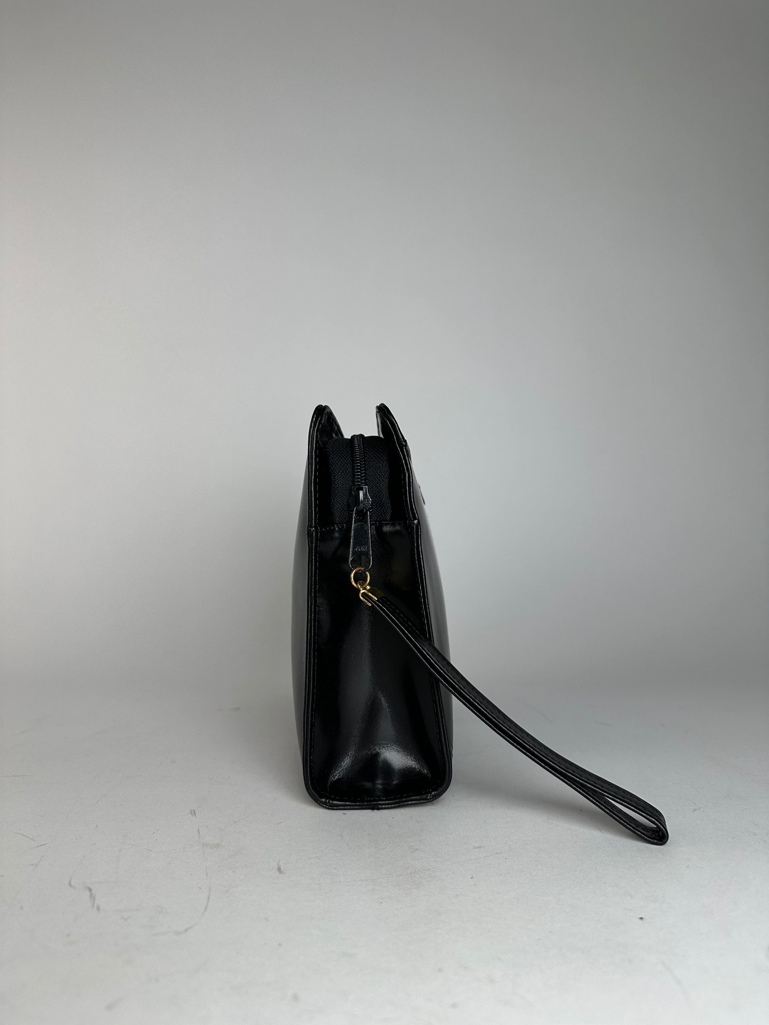 Givenchy Vintage Leather Clutch Black Size ONE SIZE - 3 Thumbnail