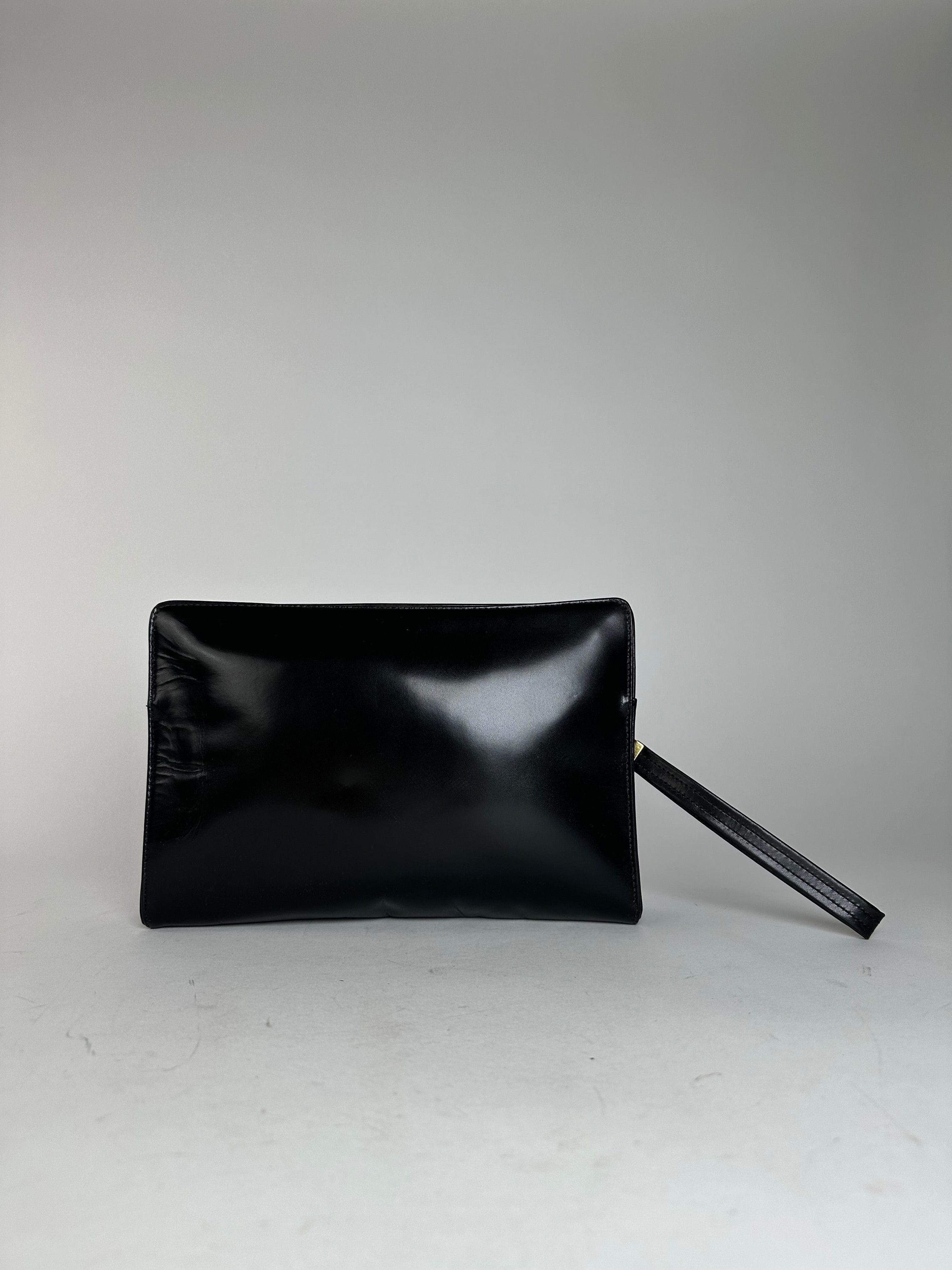 Givenchy Vintage Leather Clutch Black Size ONE SIZE - 14 Thumbnail