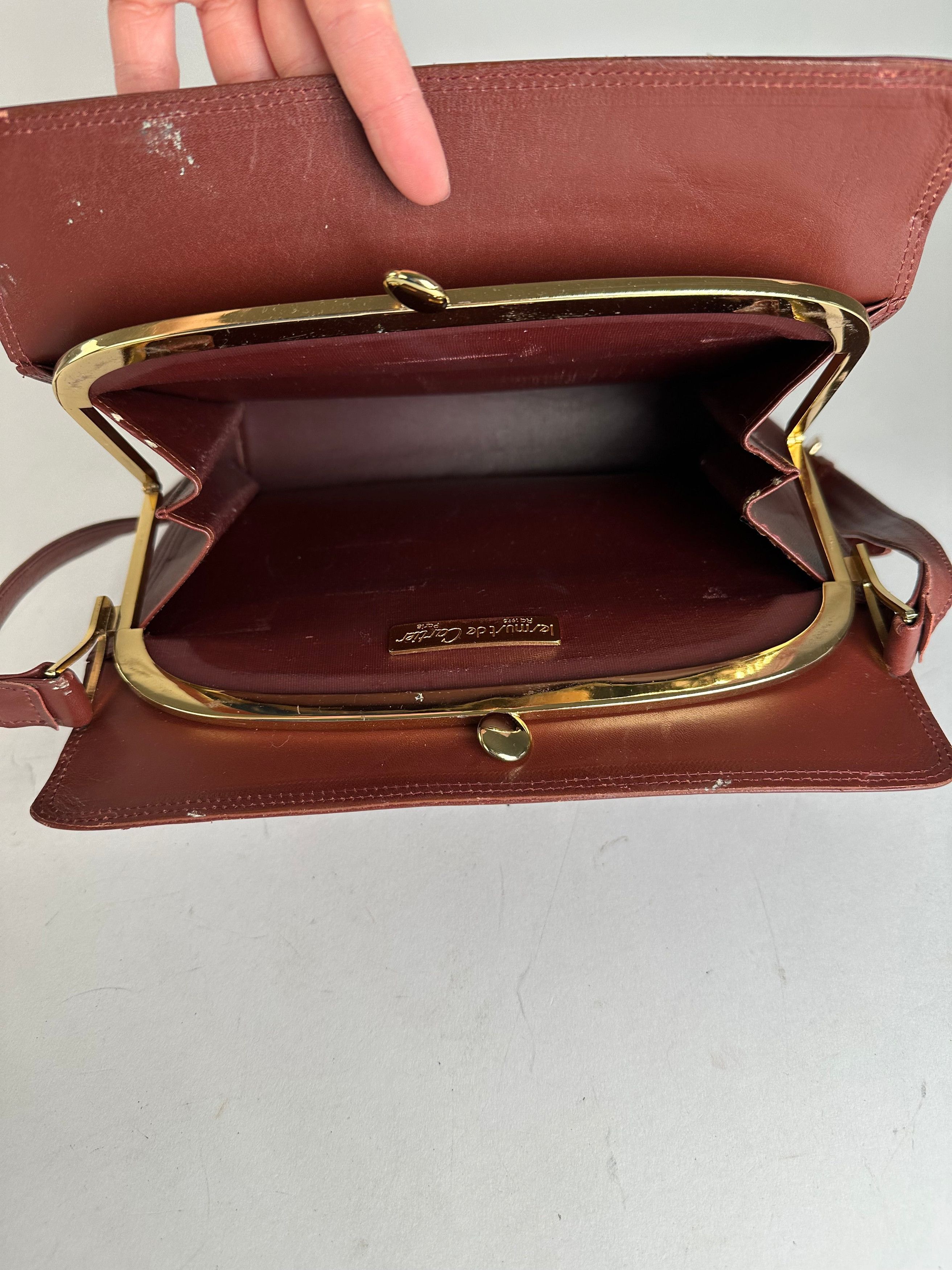 Cartier Vintage Leather Shoulder Bag Burgundy Size ONE SIZE - 3 Thumbnail