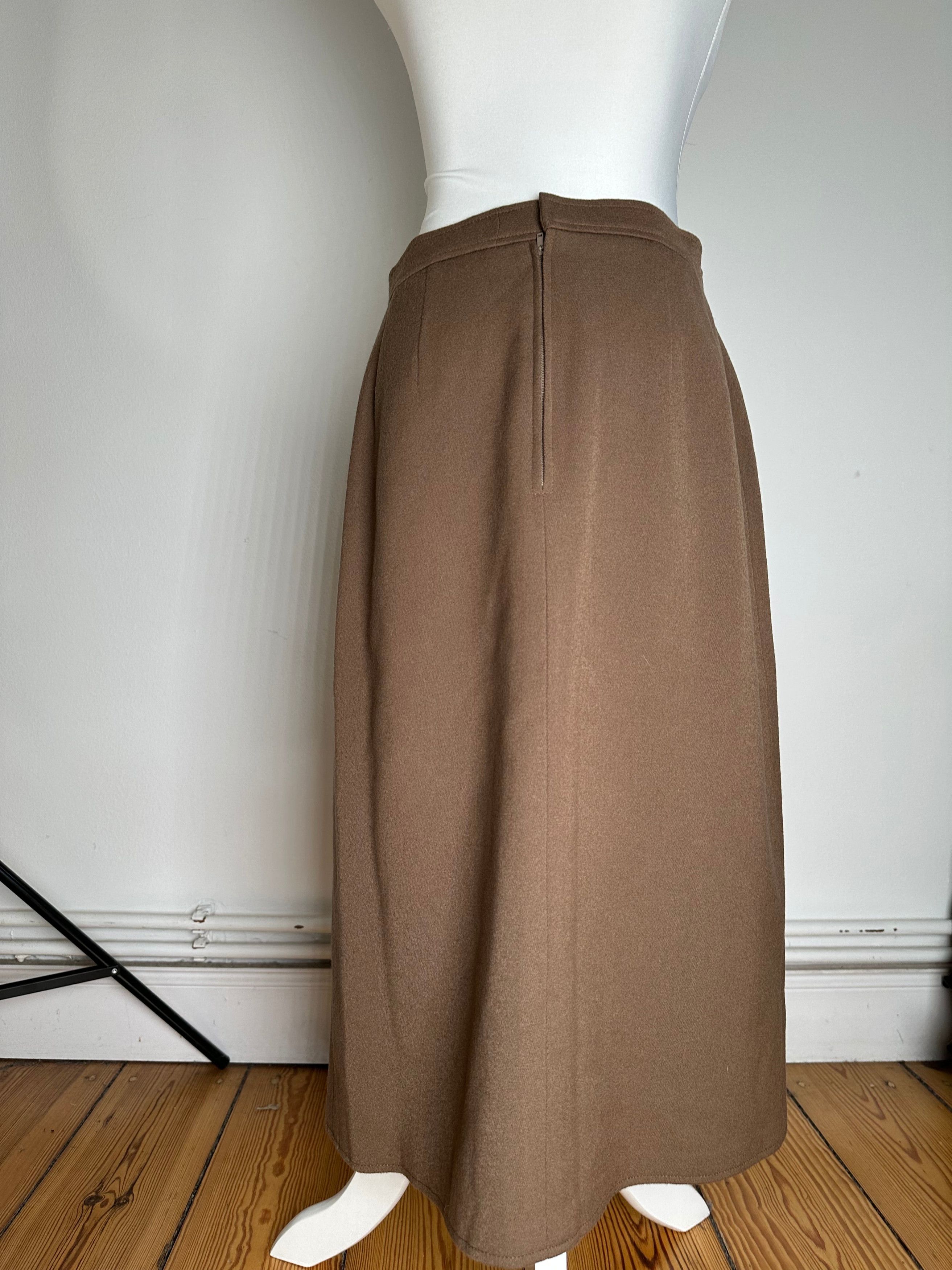 Chloe Vintage Wool Skirt FR42 Brown Size 30" / US 8 / IT 44 - 3 Thumbnail