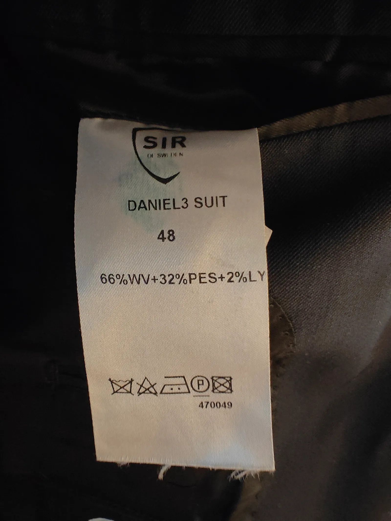 SIR. SIR Suit Size 40R - 3 Thumbnail