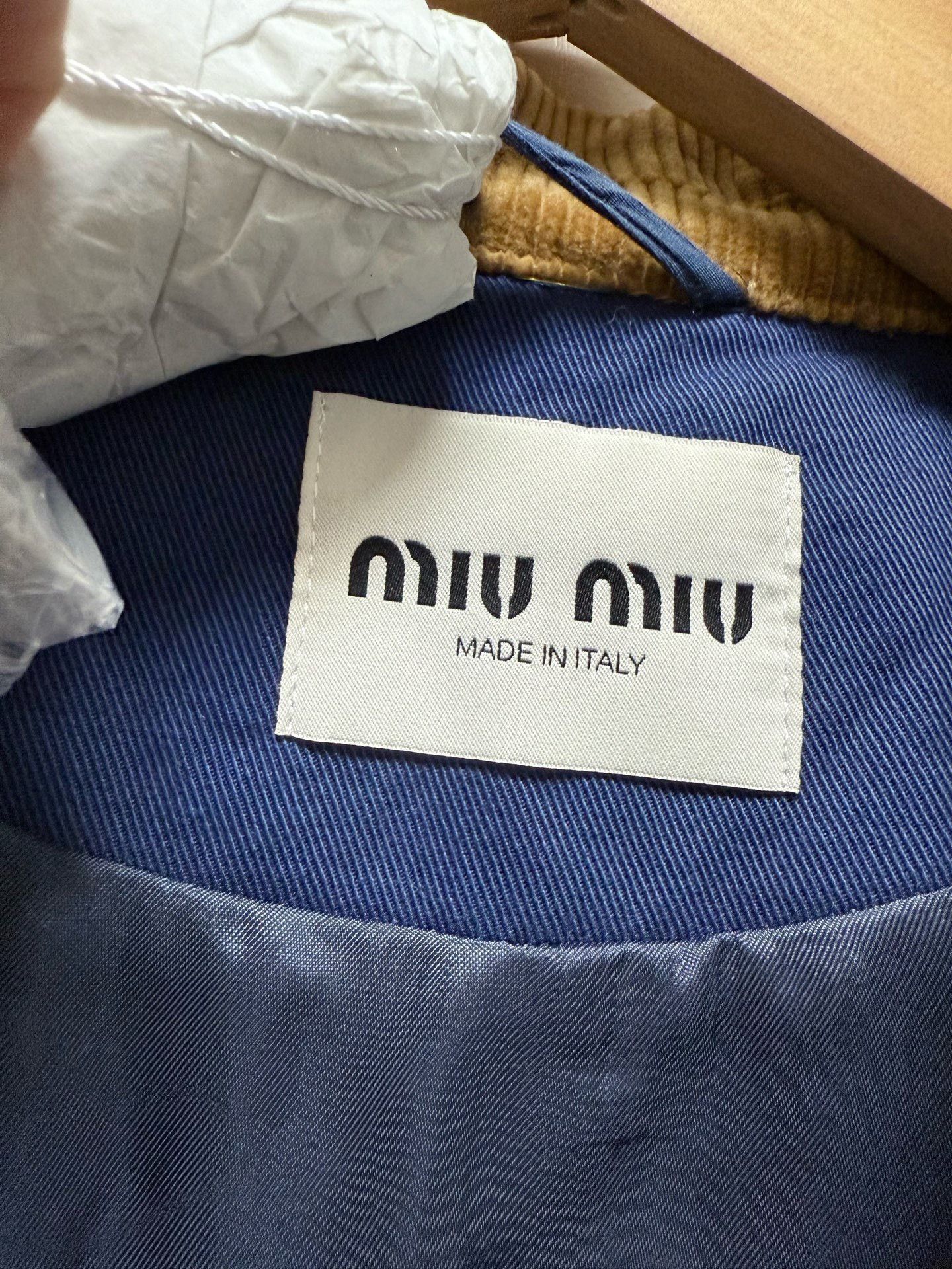 Miu Miu Miumiu Embroidered Logo Corduroy Puffer Jacket Size XS / US 0-2 / IT 36-38 - 5 Thumbnail