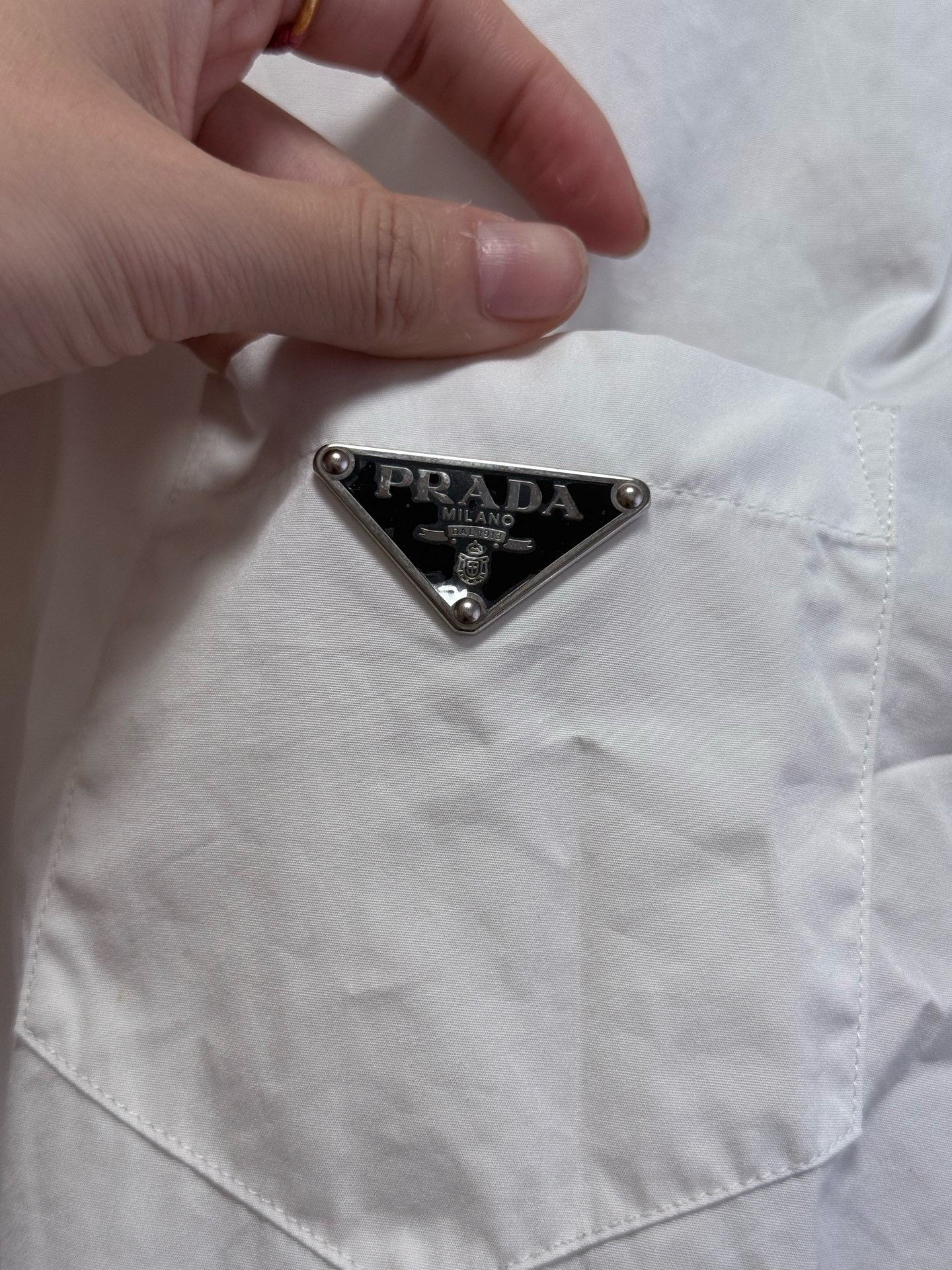 Prada Prada Women's Short-Sleeve Shirt 42 Size M / US 6-8 / IT 42-44 - 3 Thumbnail