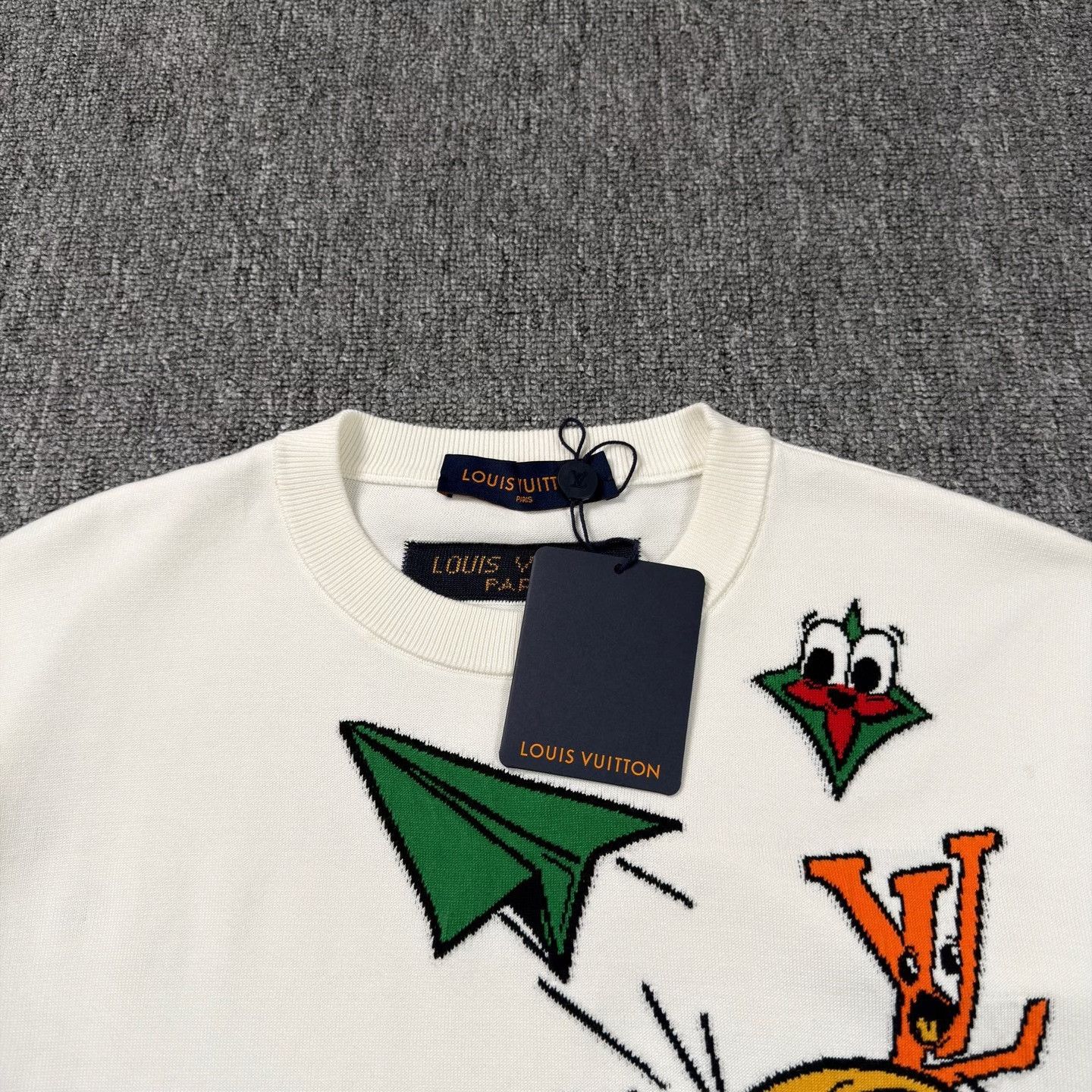 Louis Vuitton LV Cartoon Airplane White Knit Short-Sleeve Size US M / EU 48-50 / 2 - 3 Thumbnail