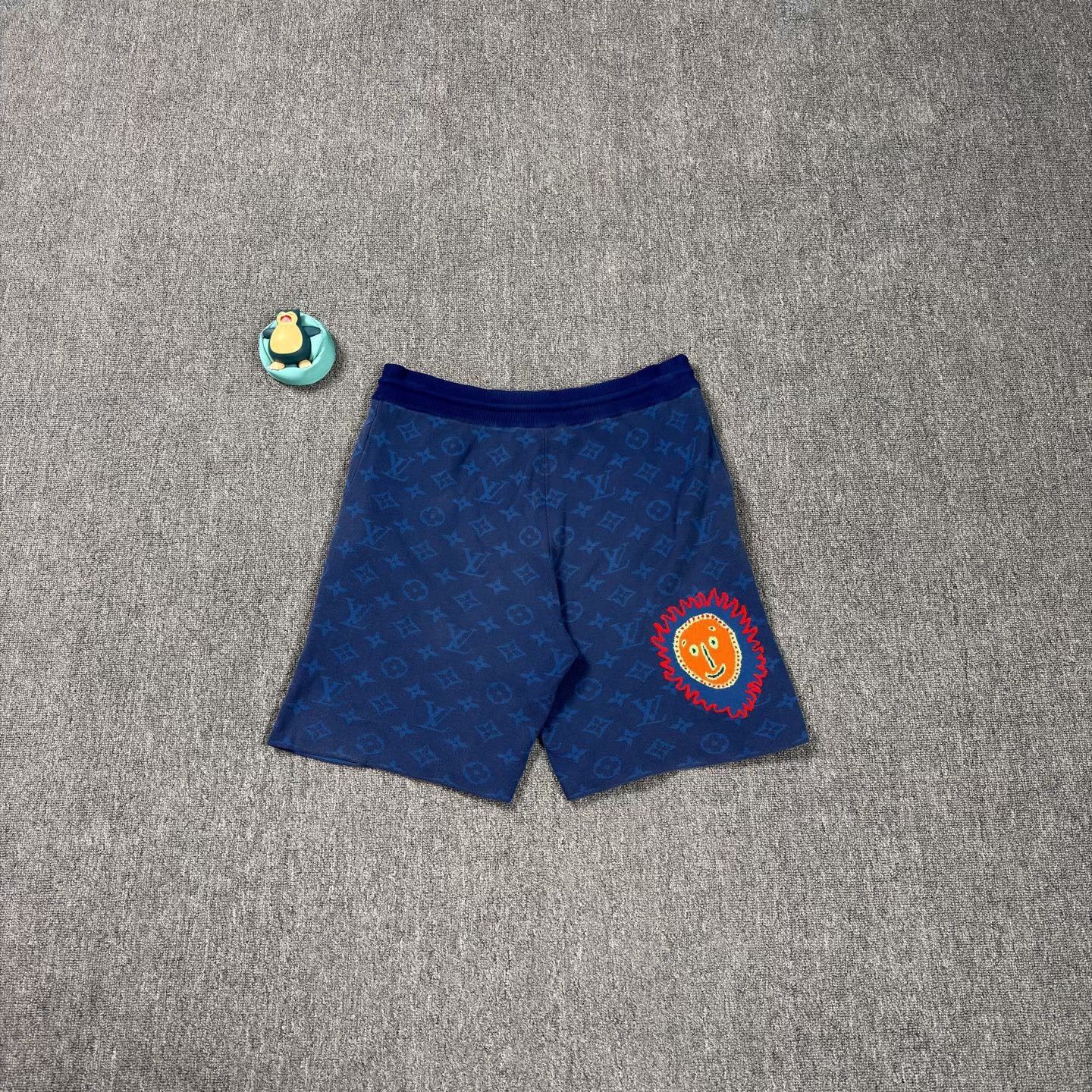 Louis Vuitton LV Yayoi Kusama All-Over Logo Blue Shorts Size US 28 / EU 44 - 2 Thumbnail