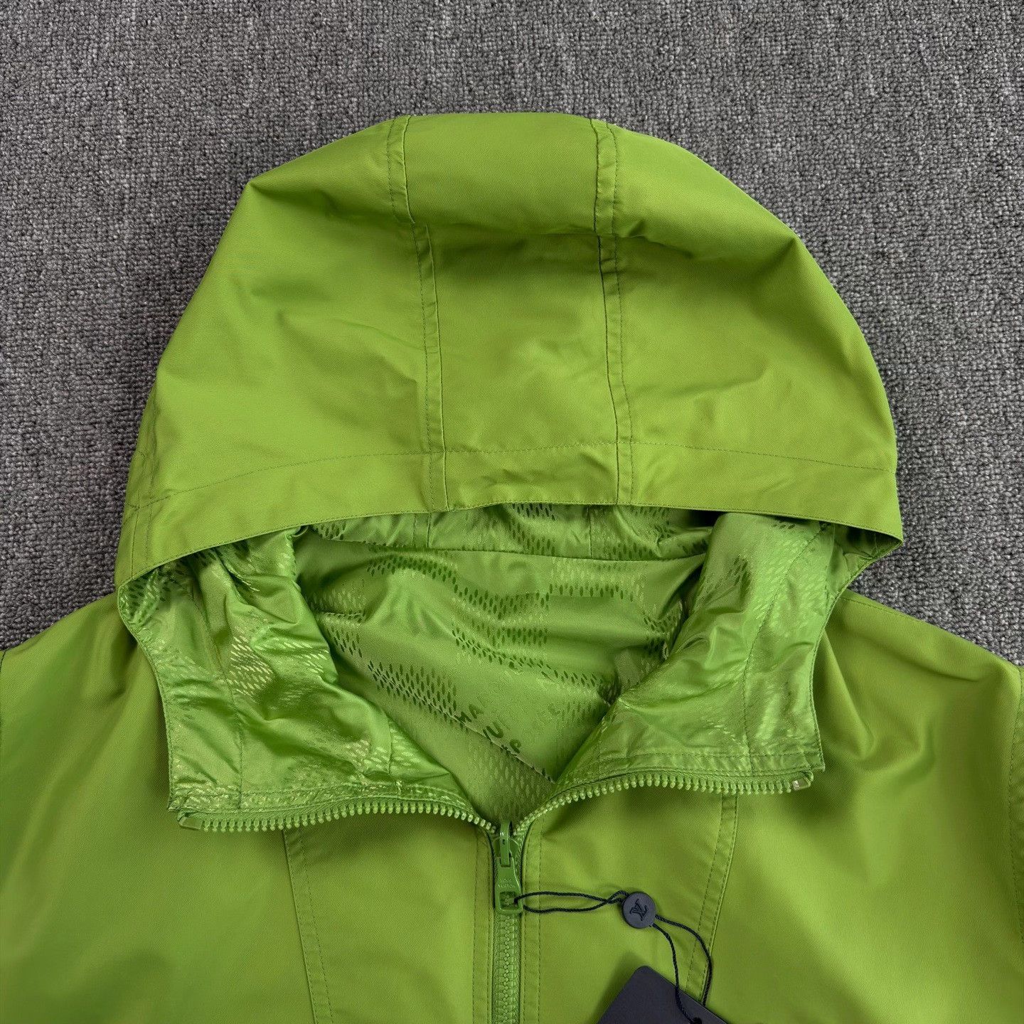 Louis Vuitton LV Pharrell Damier Reversible Green Jacket Size US M / EU 48-50 / 2 - 7 Thumbnail