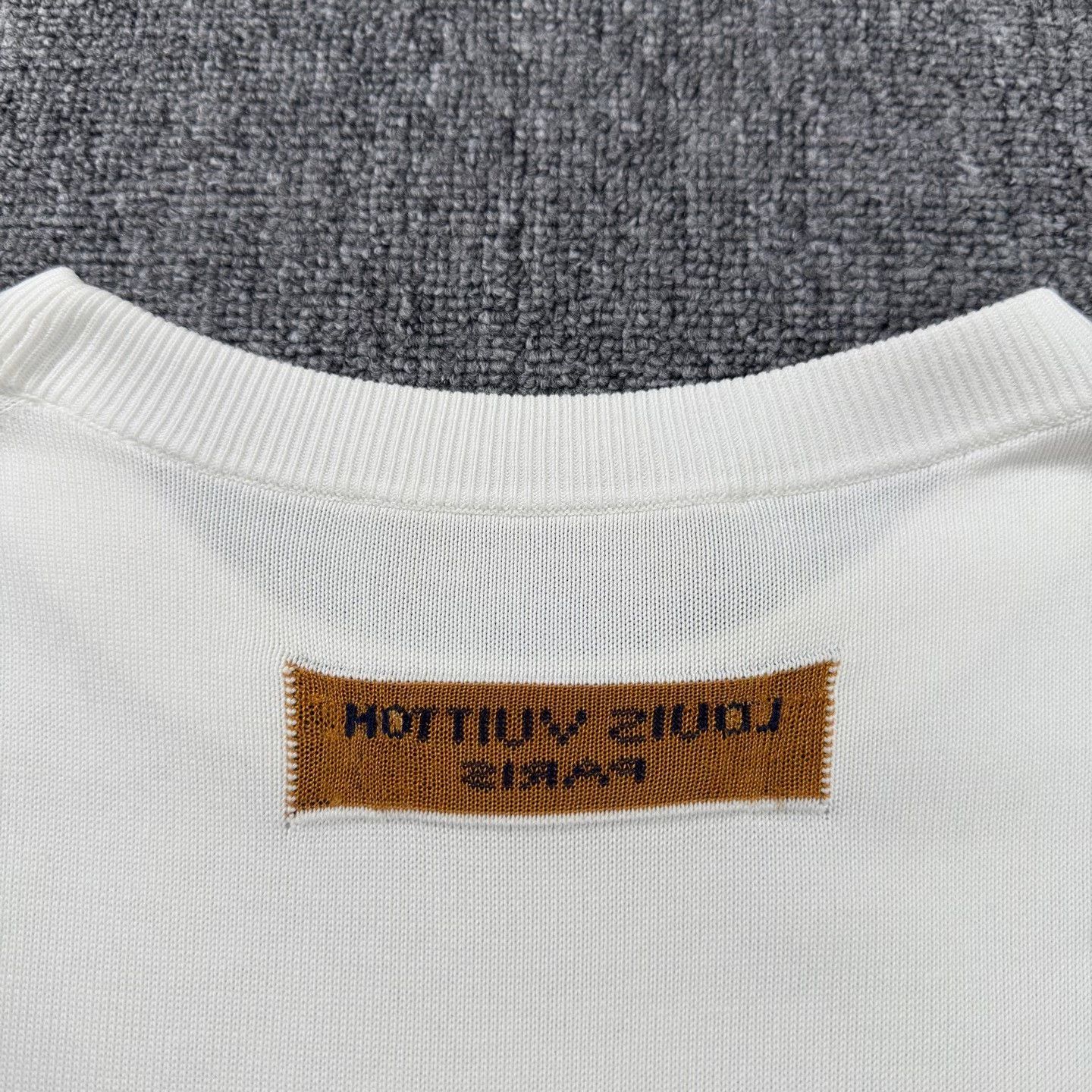Louis Vuitton LV White Flame Slogan T-Shirt Size S / US 4 / IT 40 - 8 Thumbnail