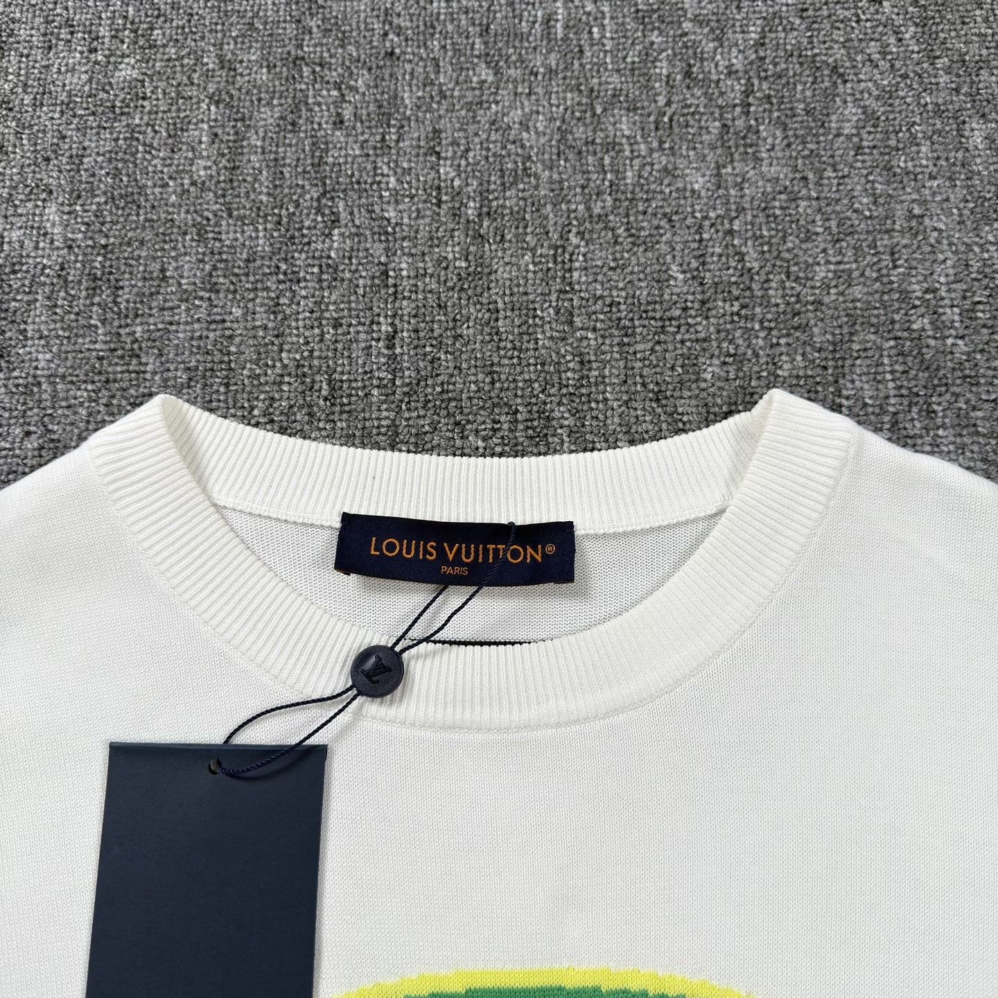 Louis Vuitton LV White Flame Slogan T-Shirt Size S / US 4 / IT 40 - 3 Thumbnail