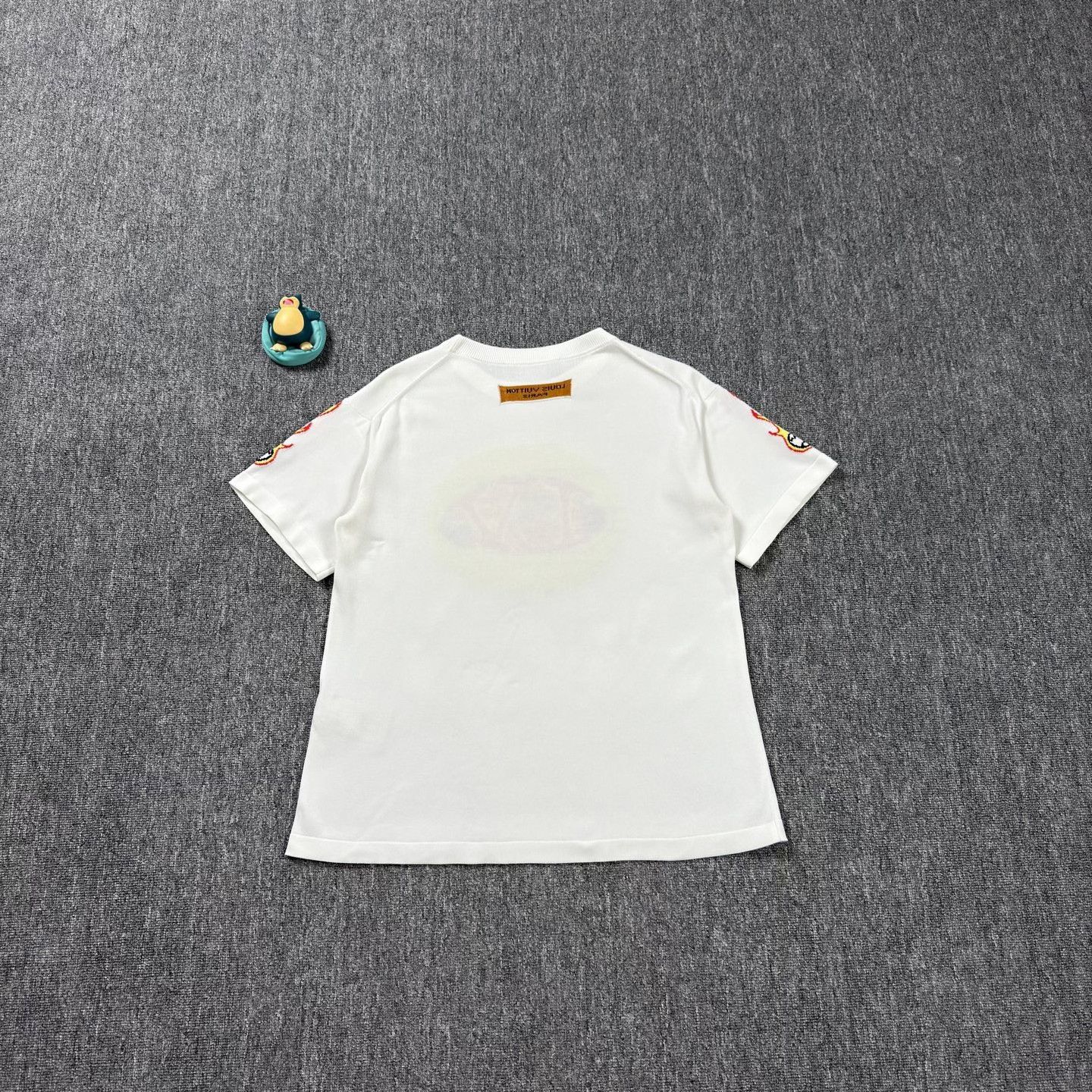 Louis Vuitton LV White Flame Slogan T-Shirt Size S / US 4 / IT 40 - 2 Thumbnail