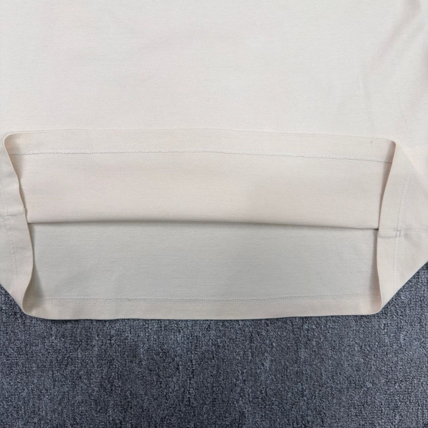 Louis Vuitton LV 25 Gradient Print Beige Short-Sleeve Size US M / EU 48-50 / 2 - 5 Thumbnail