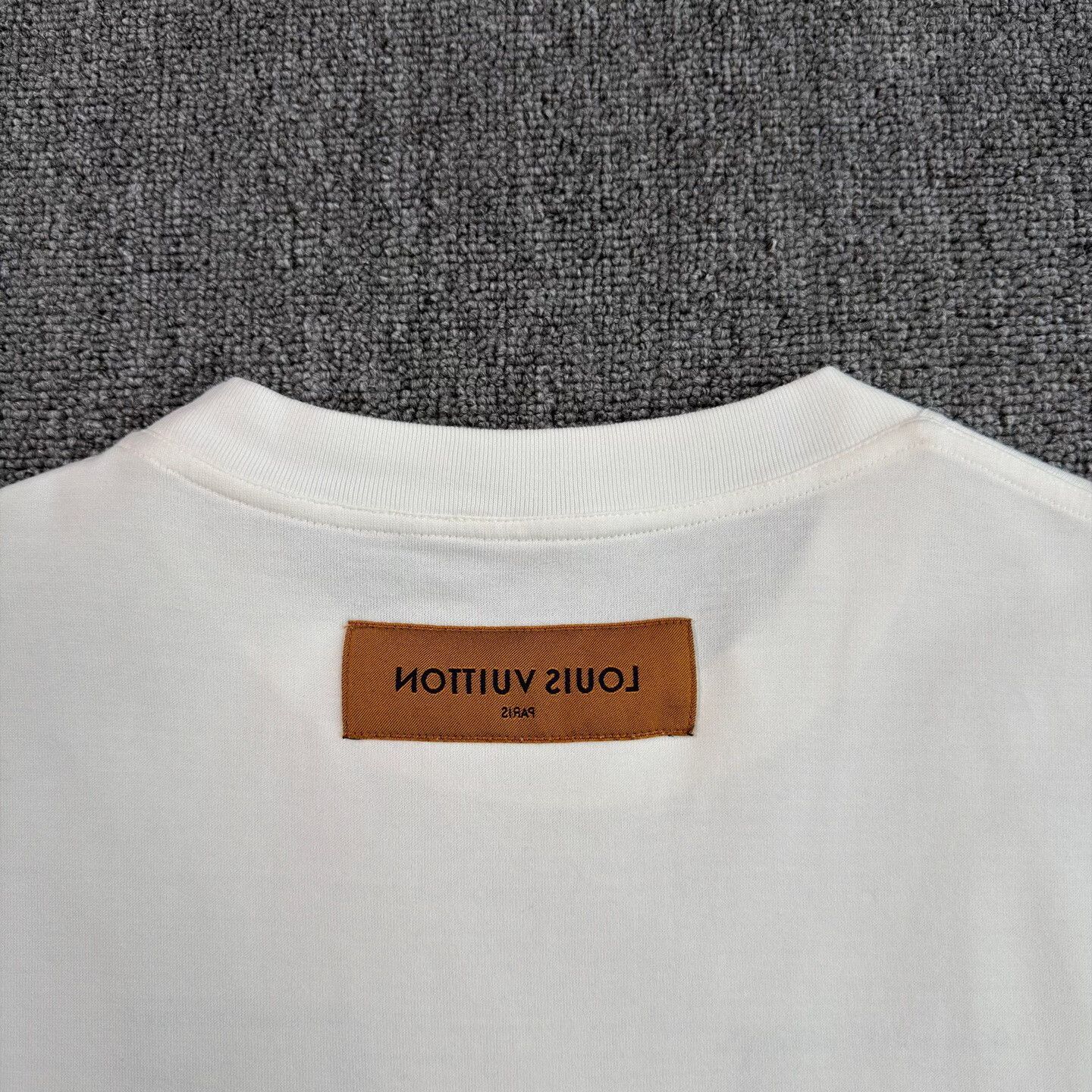 Louis Vuitton LV Linked Logo Embroidery White T-Shirt Size US M / EU 48-50 / 2 - 7 Thumbnail