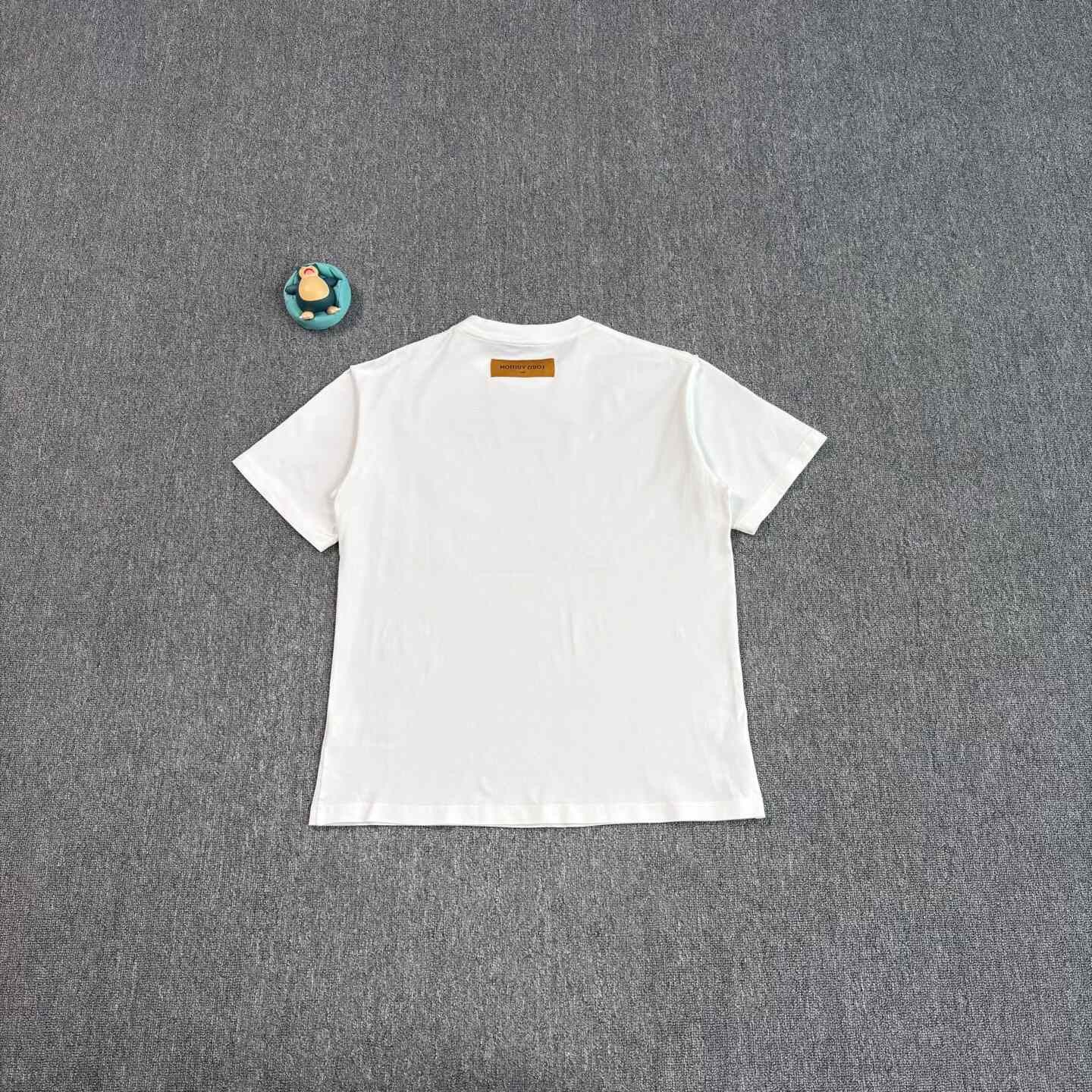 Louis Vuitton LV Linked Logo Embroidery White T-Shirt Size US M / EU 48-50 / 2 - 2 Thumbnail