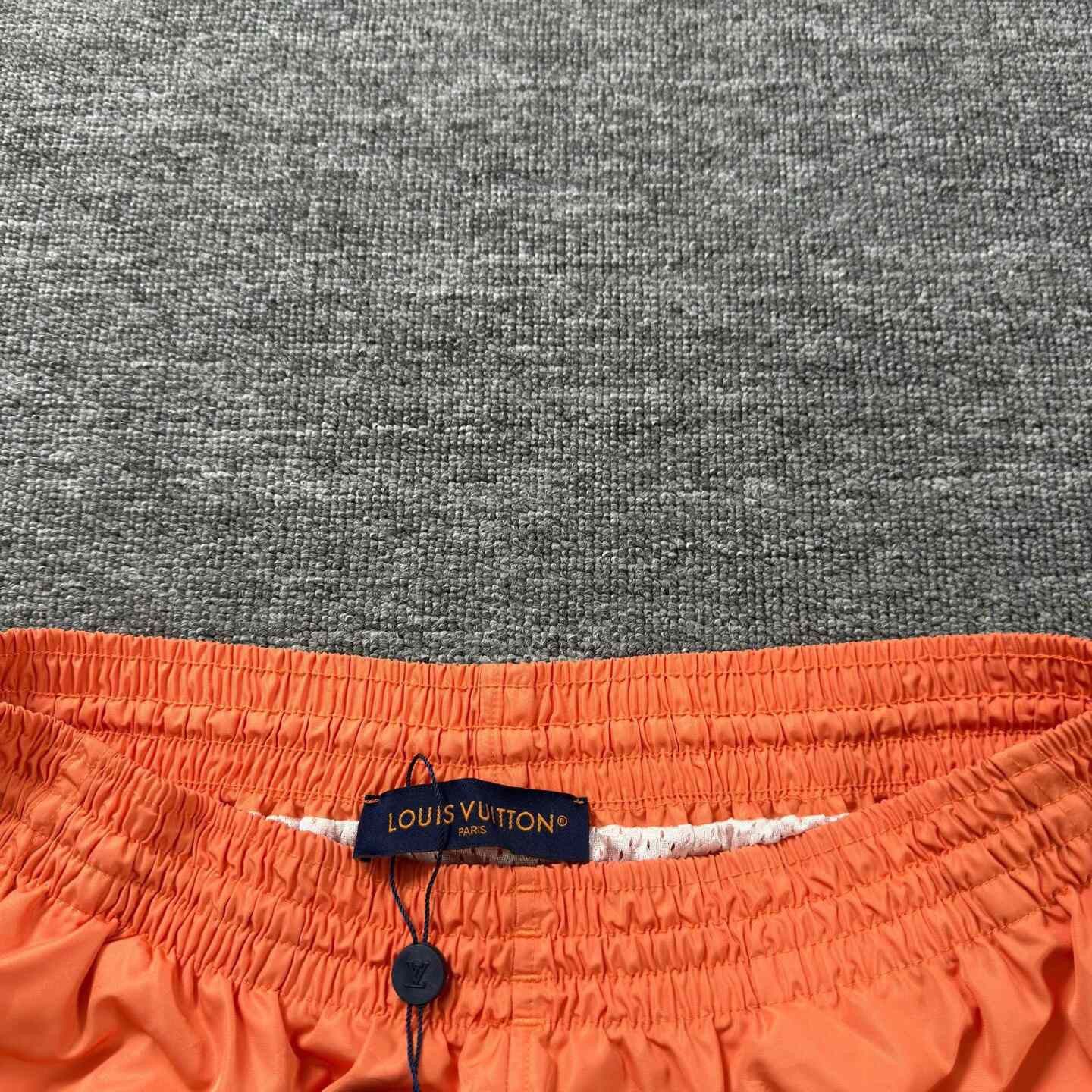 Louis Vuitton LV Orange Pattern Beach Shorts XL Size US 28 / EU 44 - 3 Thumbnail