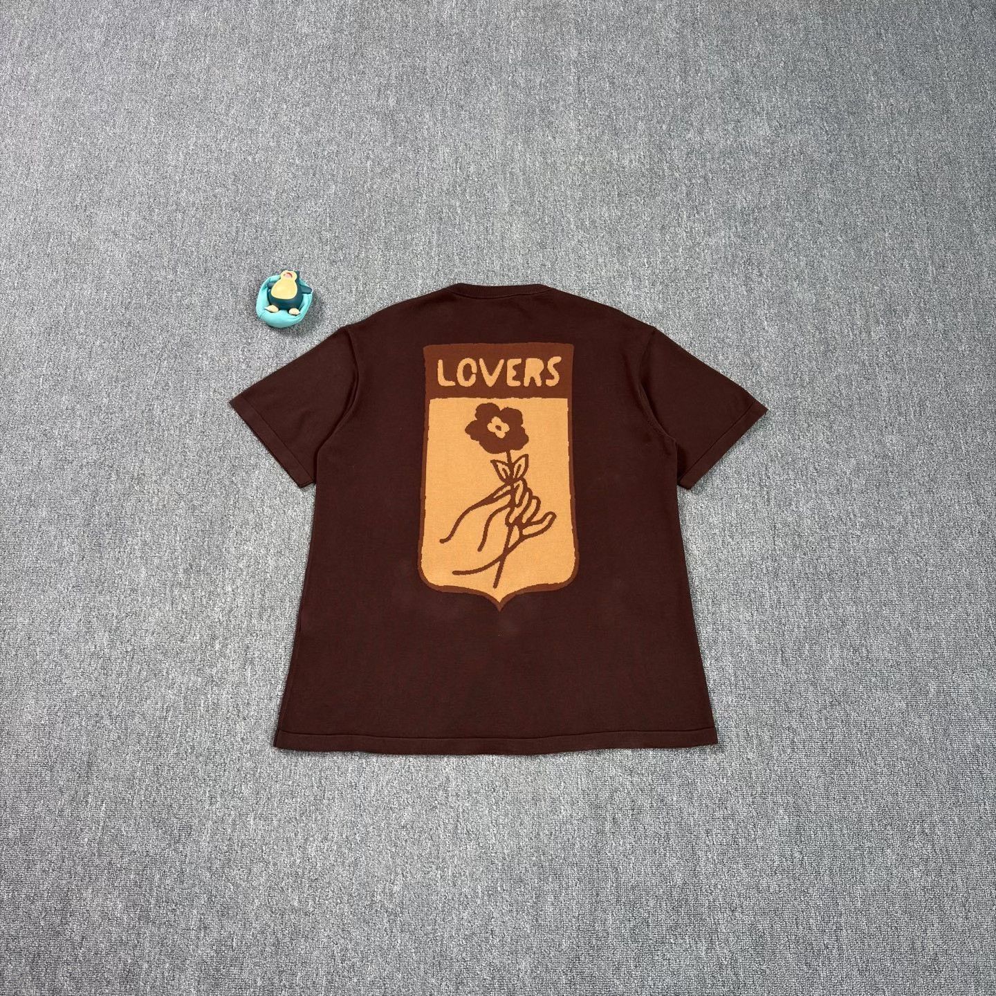 Louis Vuitton LV Hard Case Pattern Brown Knit Tee Size US XL / EU 56 / 4 - 2 Thumbnail
