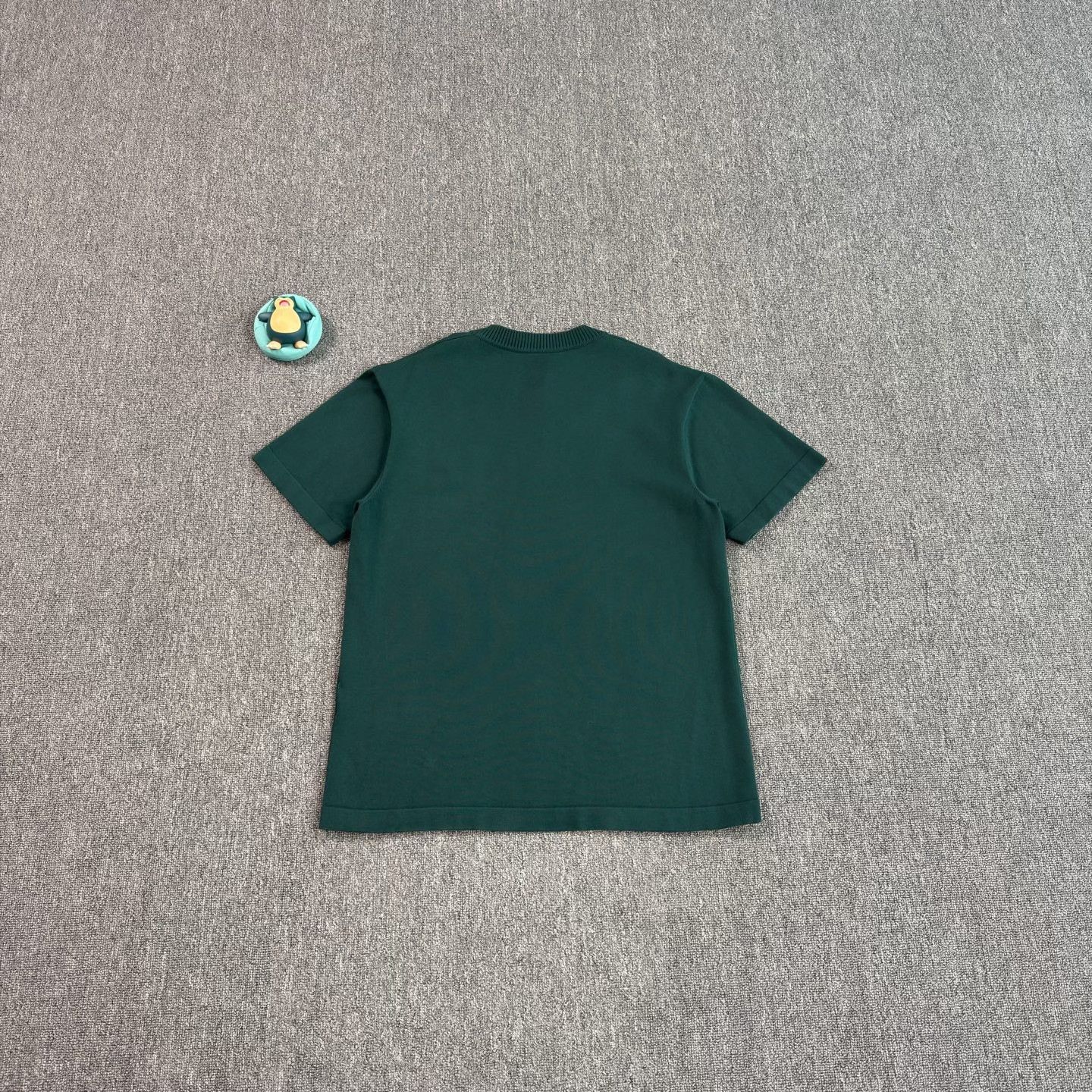 Louis Vuitton LV Pin Embroidery Logo Green T-shirt Size US S / EU 44-46 / 1 - 2 Thumbnail