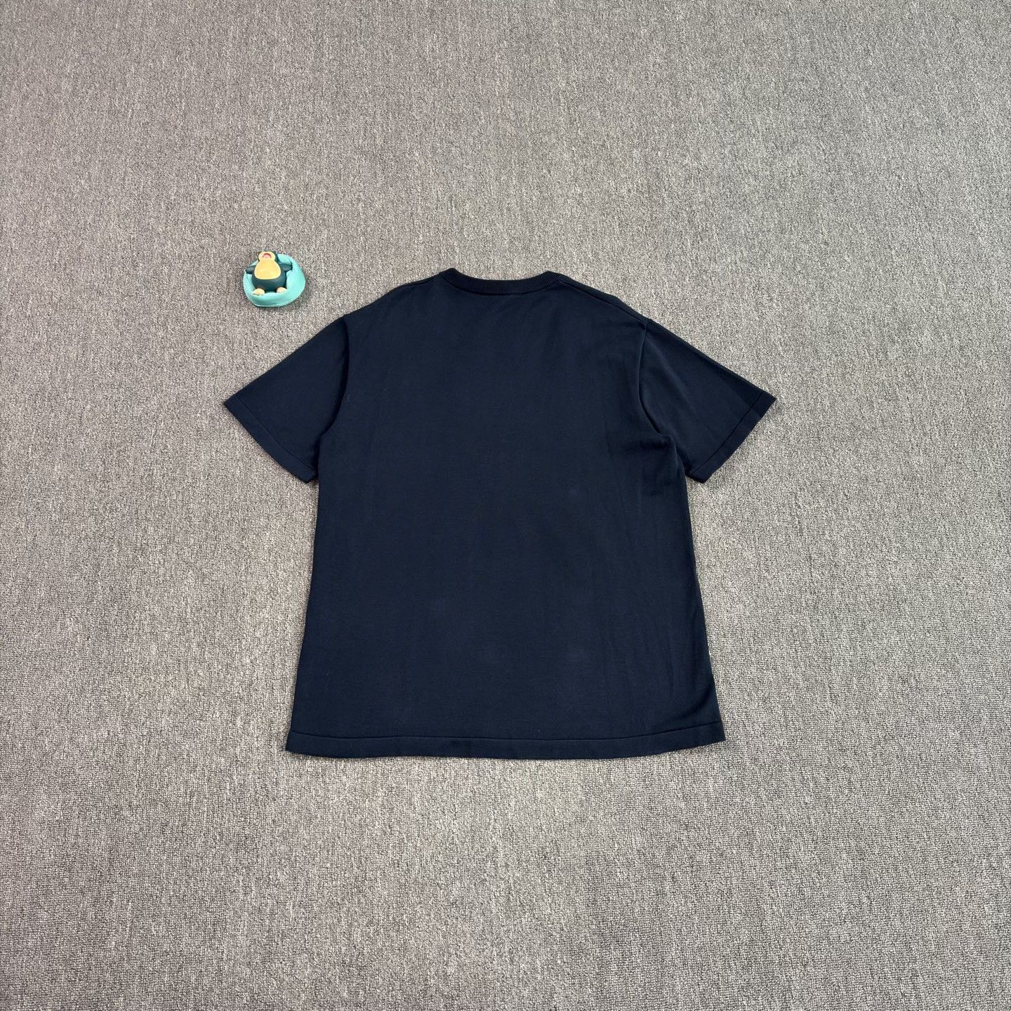 Louis Vuitton LV Nigo Heart Pattern Navy Knit Tee Size US XL / EU 56 / 4 - 2 Thumbnail