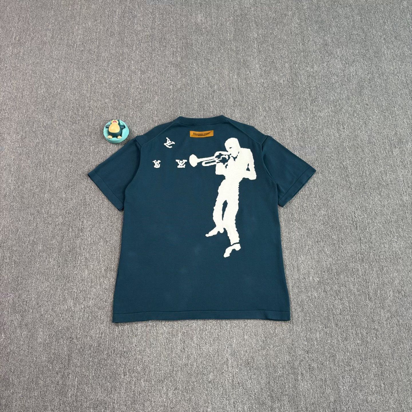 Louis Vuitton Louis Vuitton Piper Pattern Blue Knit Tee Size US L / EU 52-54 / 3 - 2 Thumbnail