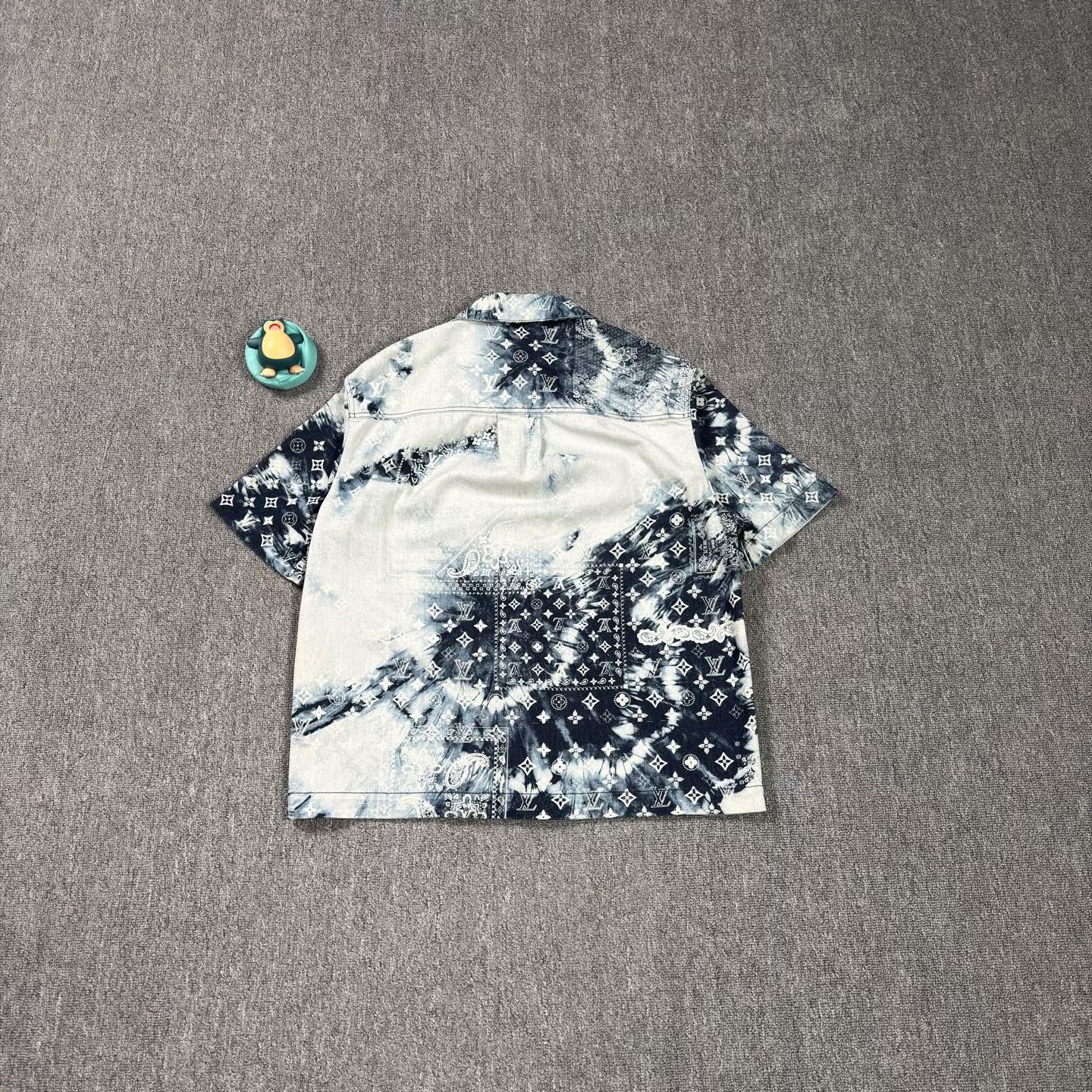 Louis Vuitton LV Paisley Print Short-Sleeve Shirt Size US S / EU 44-46 / 1 - 2 Thumbnail