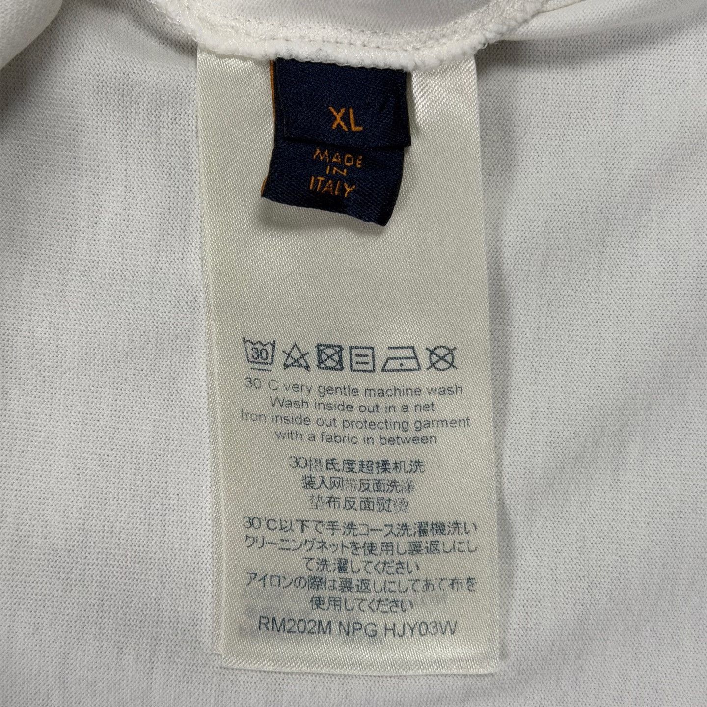 Louis Vuitton LV Embroidered Big Logo White T-shirt Size US XL / EU 56 / 4 - 4 Thumbnail