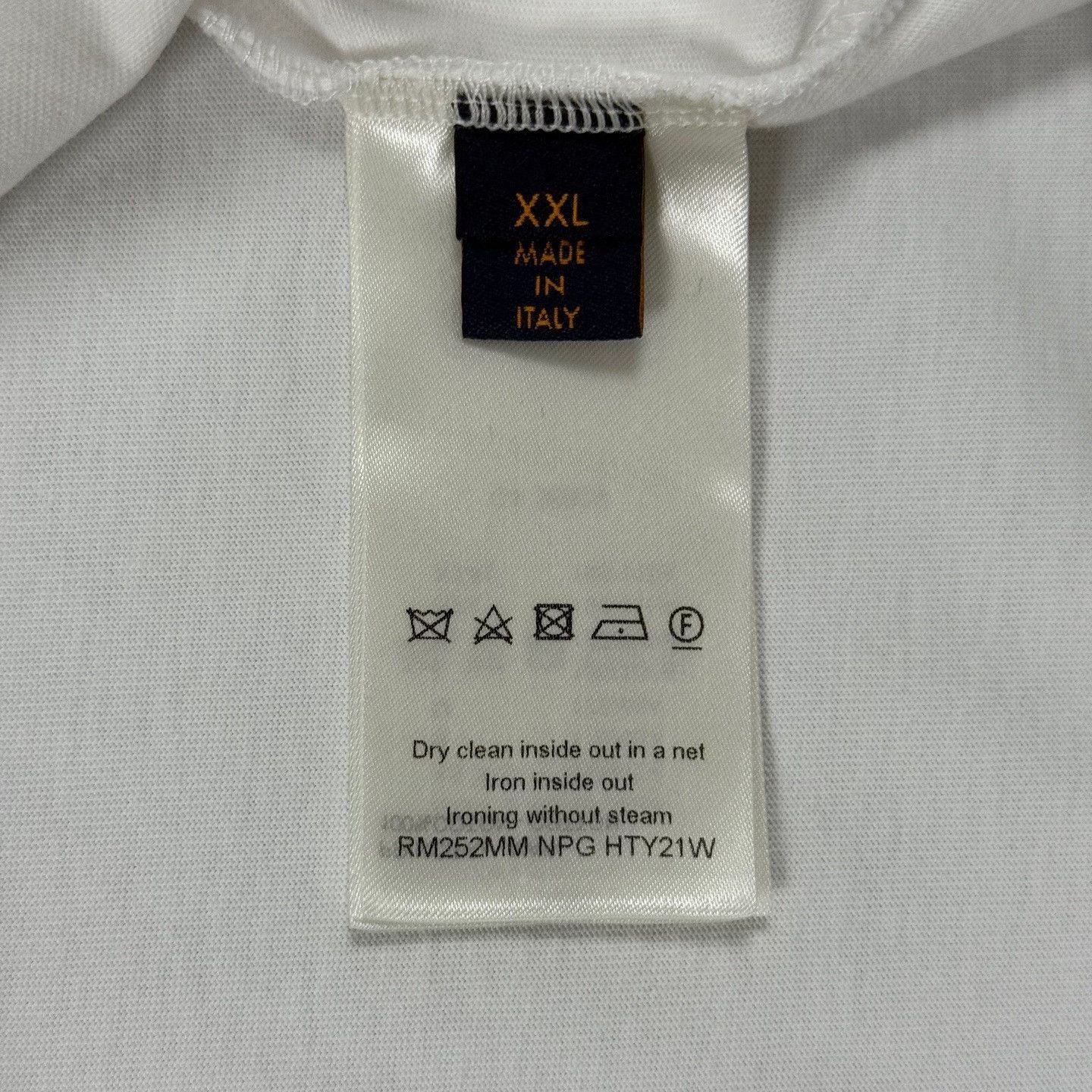 Louis Vuitton LV 25 Embroidered Cursive Slogan Tee Size US XXL / EU 58 / 5 - 4 Thumbnail