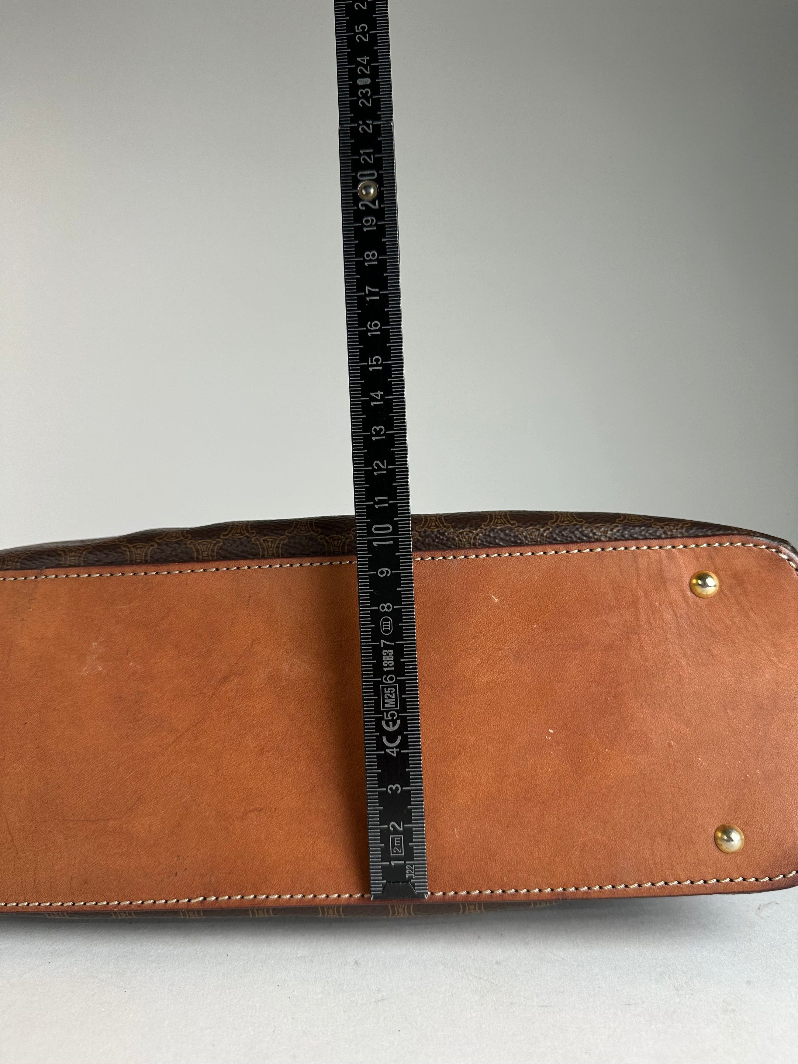 Celine Vintage Paris Triomphe Monogram Leather Handbag Brown Size ONE SIZE - 15 Thumbnail