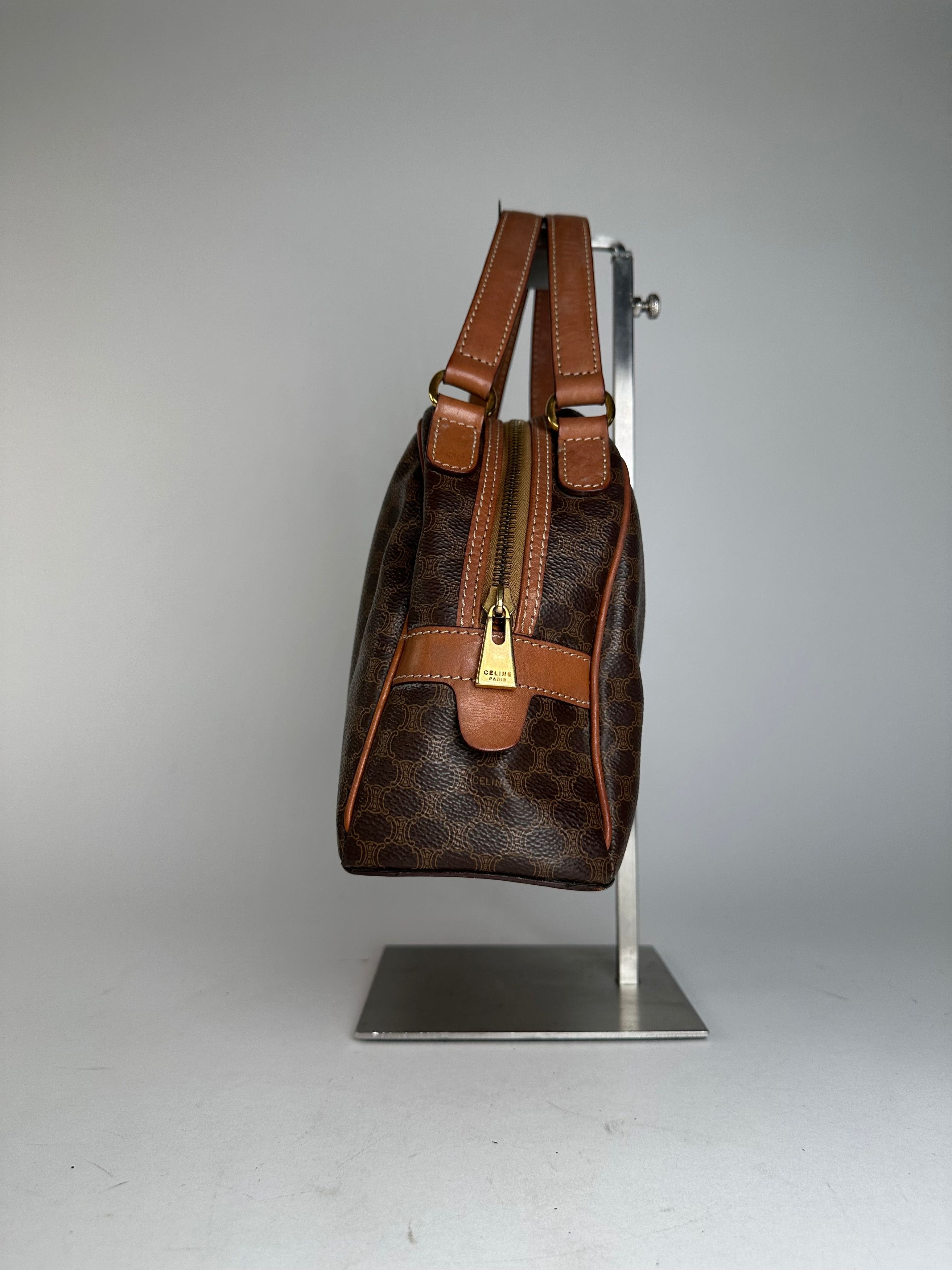 Celine Vintage Paris Triomphe Monogram Leather Handbag Brown Size ONE SIZE - 4 Thumbnail