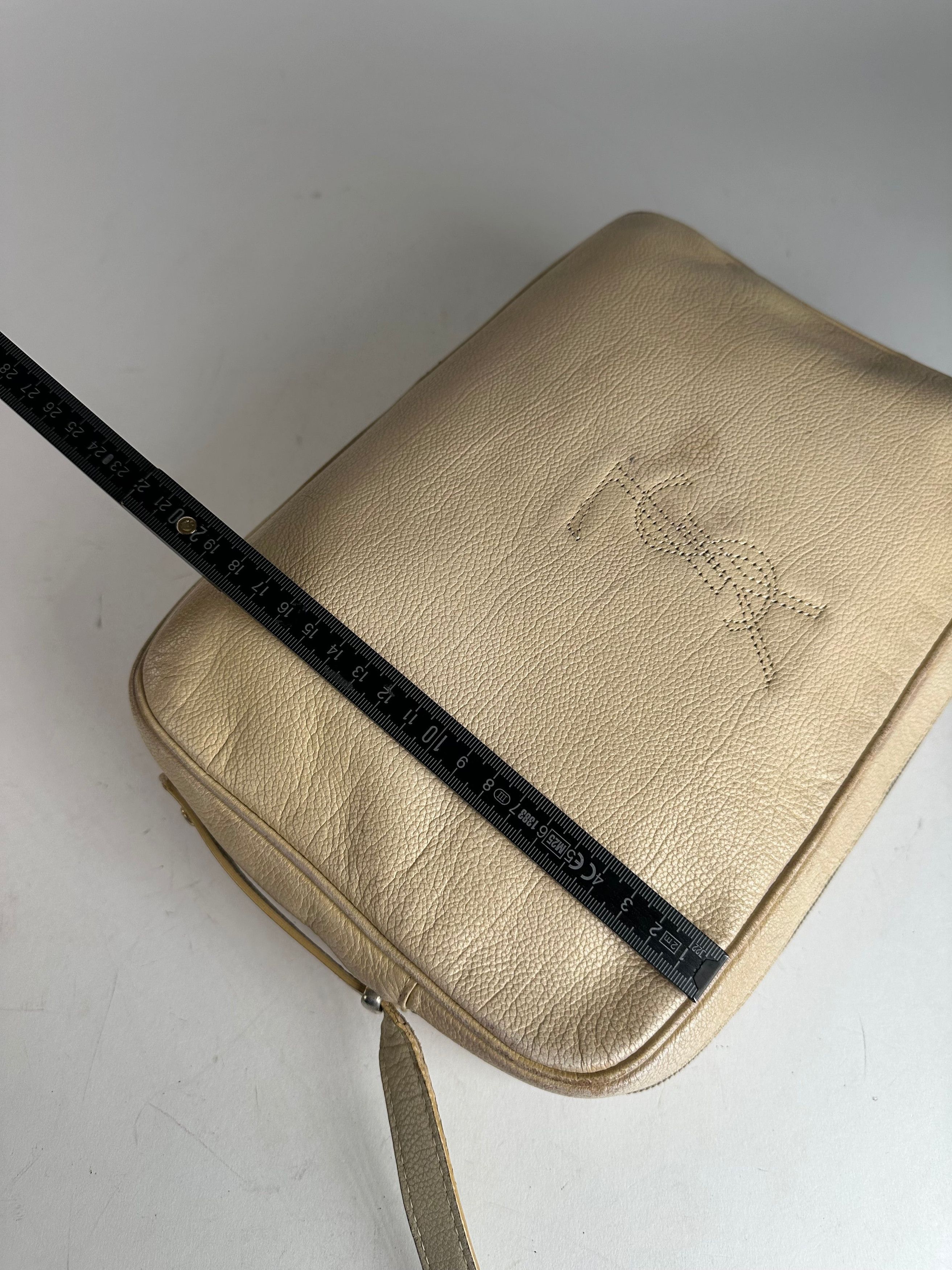 Other Vintage Yves Saint Laurent Leather Shoulder Bag Beige Size ONE SIZE - 15 Thumbnail