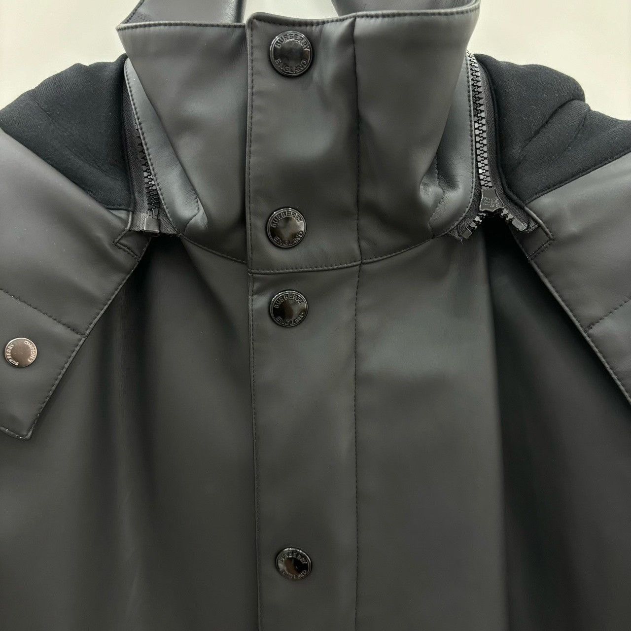 Burberry Burberry Solid Single-Breasted Hooded Leather Trench Size US M / EU 48-50 / 2 - 2 Thumbnail