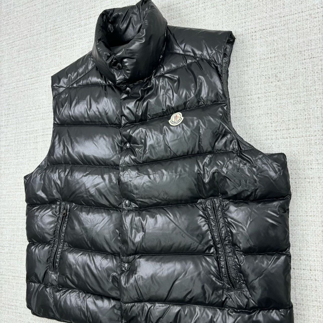 Moncler Moncler Tibb Series Embroidered Logo Sleeveless Down Vest Size US M / EU 48-50 / 2 - 3 Thumbnail