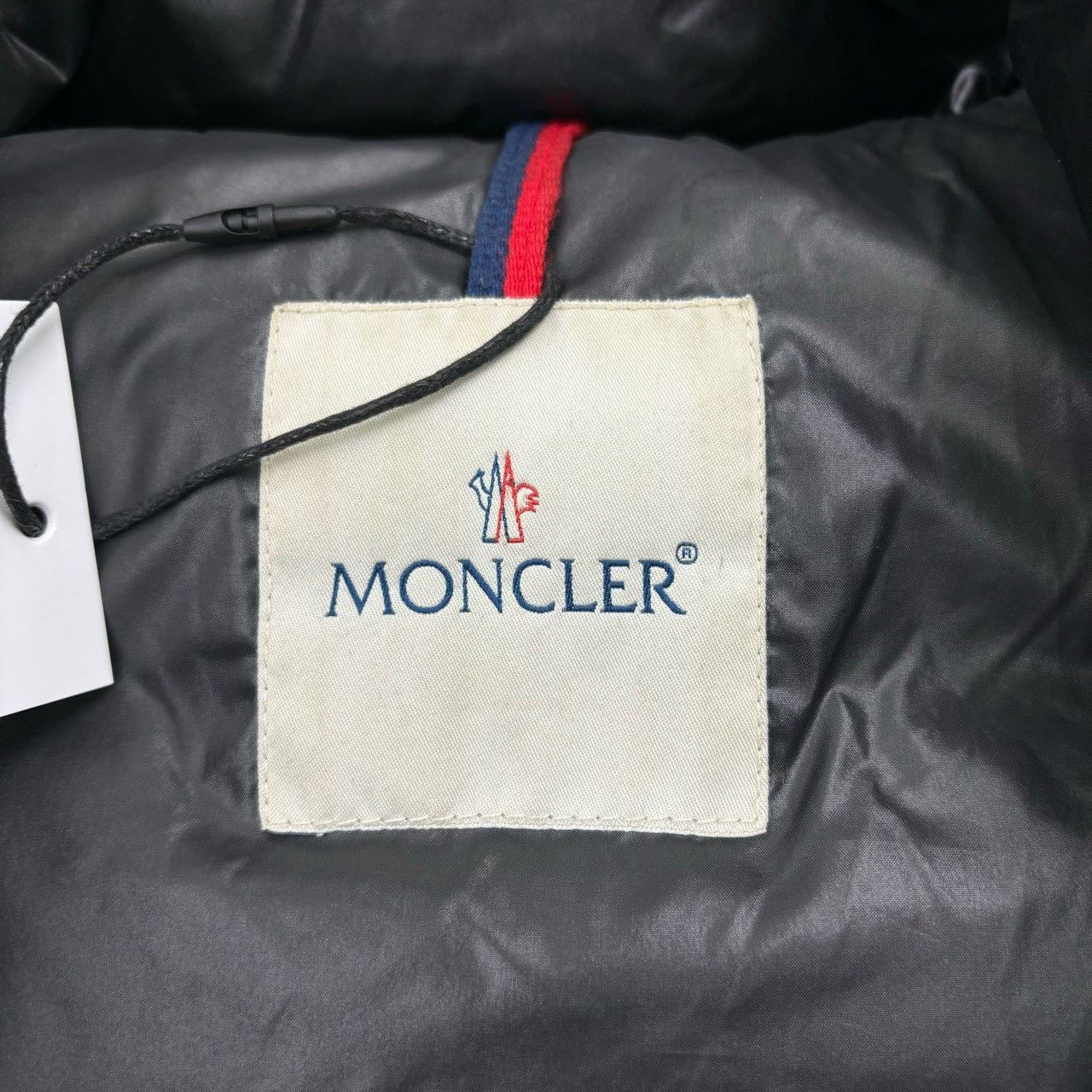 Moncler Moncler Tibb Series Embroidered Logo Sleeveless Down Vest Size US M / EU 48-50 / 2 - 4 Thumbnail