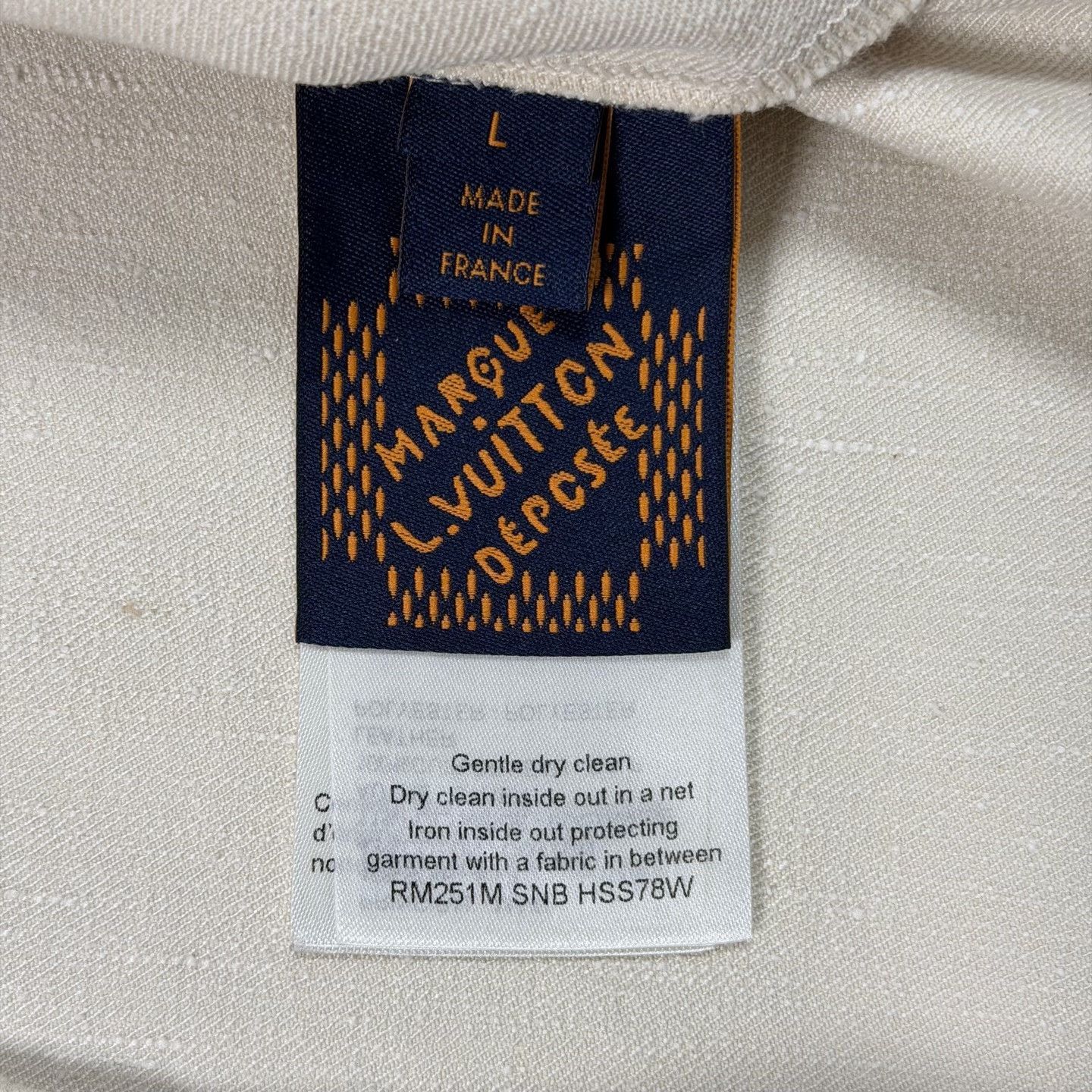 Louis Vuitton LV 25 Beige Leather Logo Short-Sleeve Shirt Size US L / EU 52-54 / 3 - 4 Thumbnail