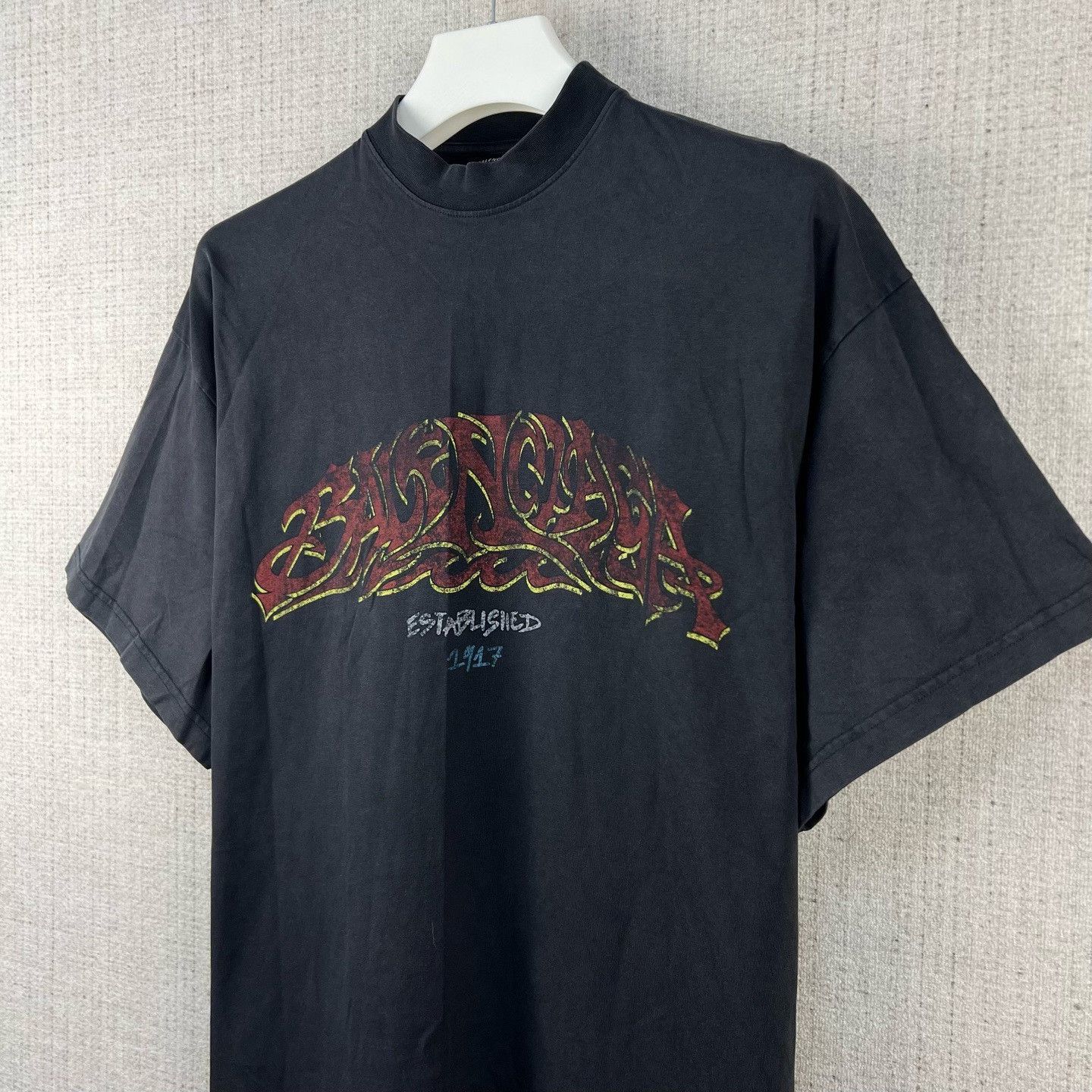 Balenciaga Balenciaga Washed Flame Letter Print Tee Size US M / EU 48-50 / 2 - 2 Thumbnail