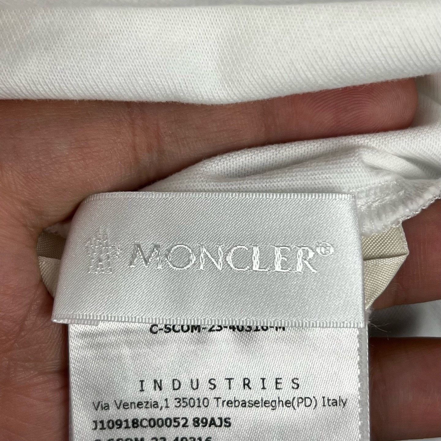 Moncler Moncler Letter Print Crew Neck T-Shirt Size US M / EU 48-50 / 2 - 4 Thumbnail
