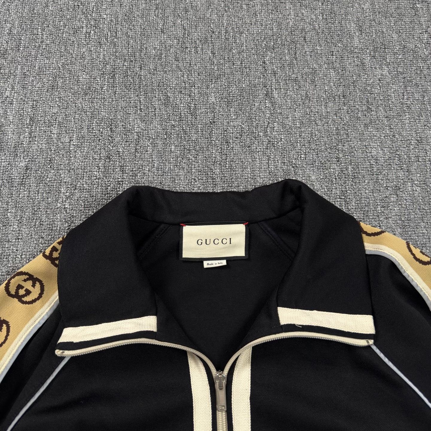 Gucci Gucci 3M Reflective Strip Printed Jacket Size US M / EU 48-50 / 2 - 3 Thumbnail