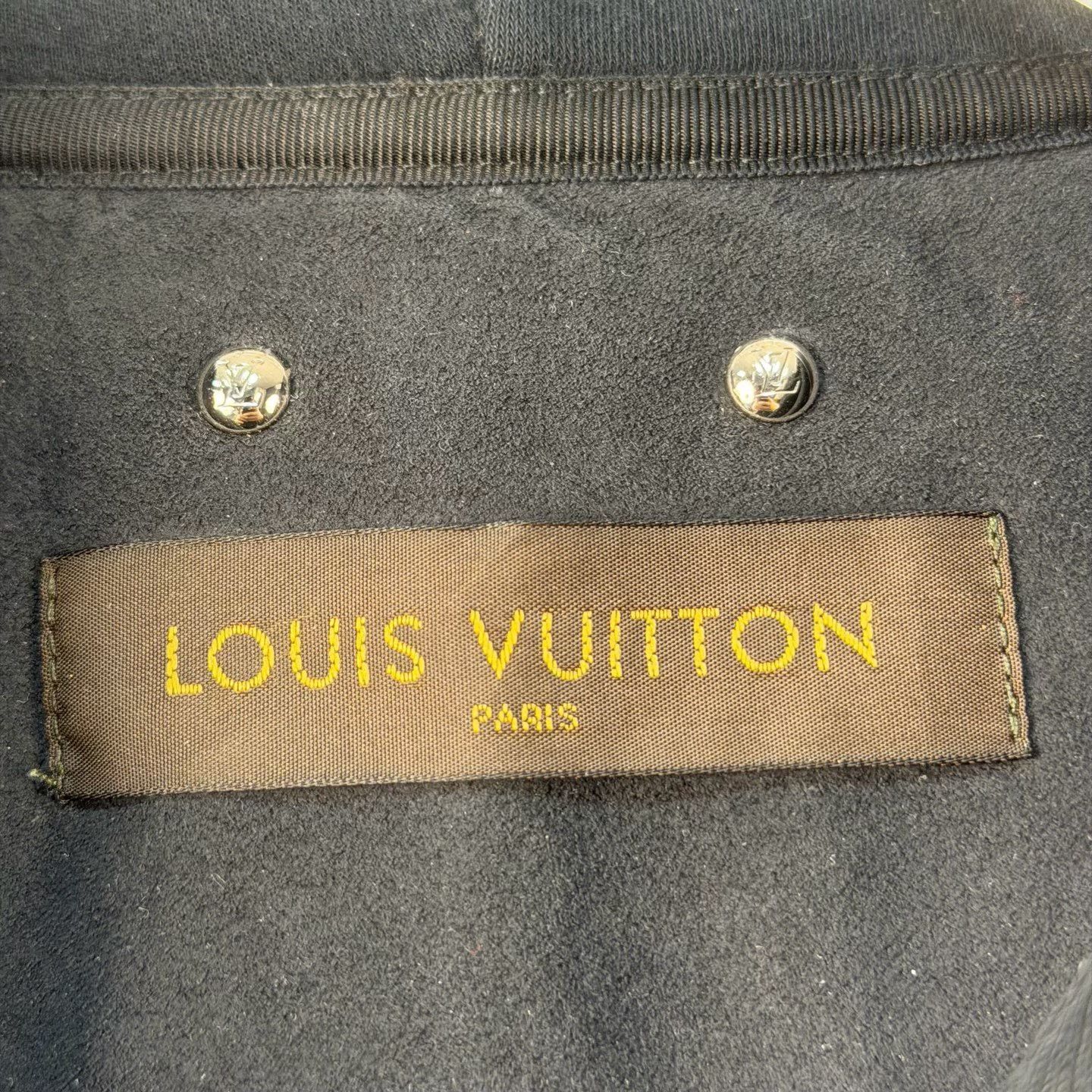 Louis Vuitton Louis Vuitton Solid Zip Hooded Jacket Size US M / EU 48-50 / 2 - 4 Thumbnail